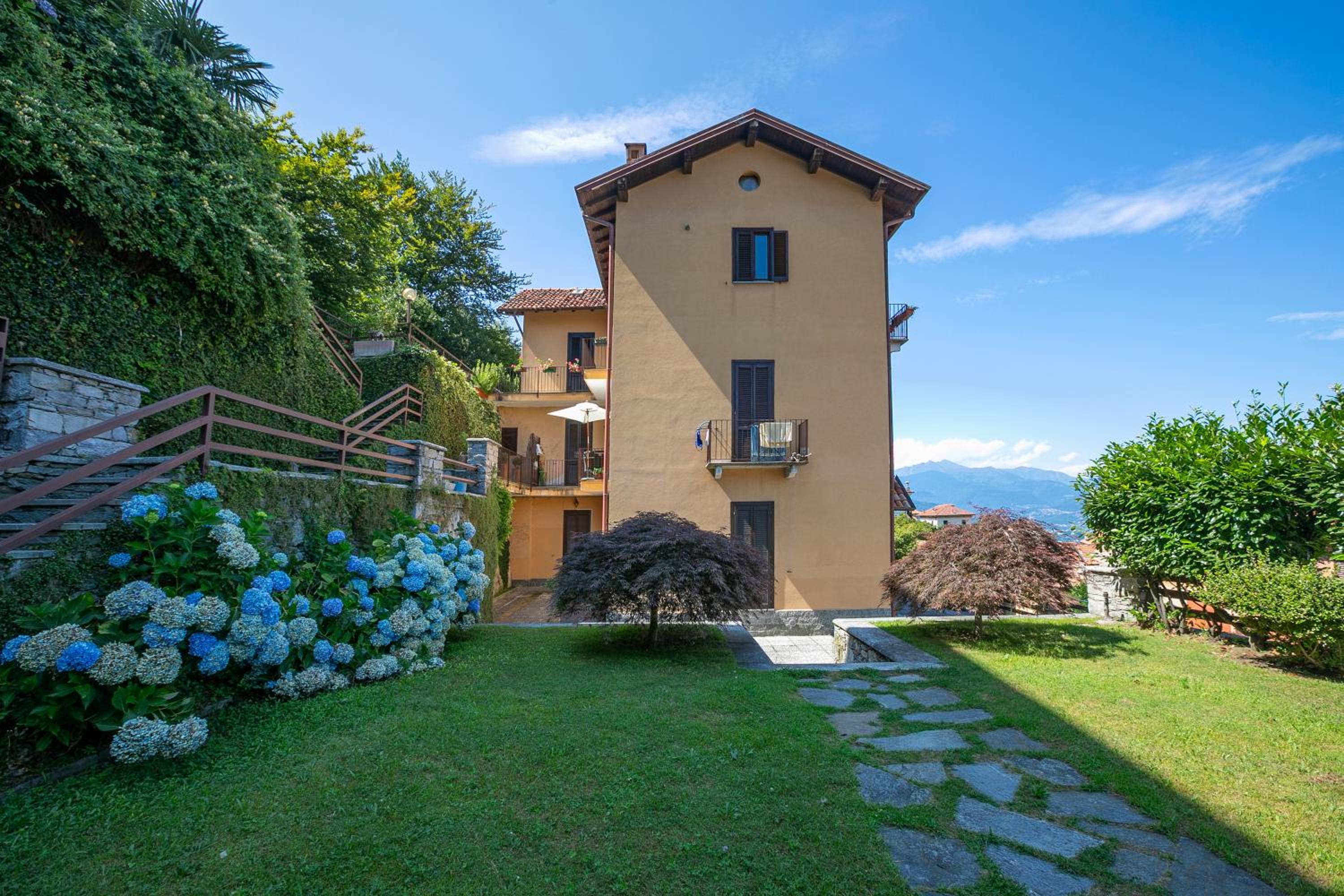 Charming Magognino Stresa Hills Lake View - Happy Rentals en Stresa