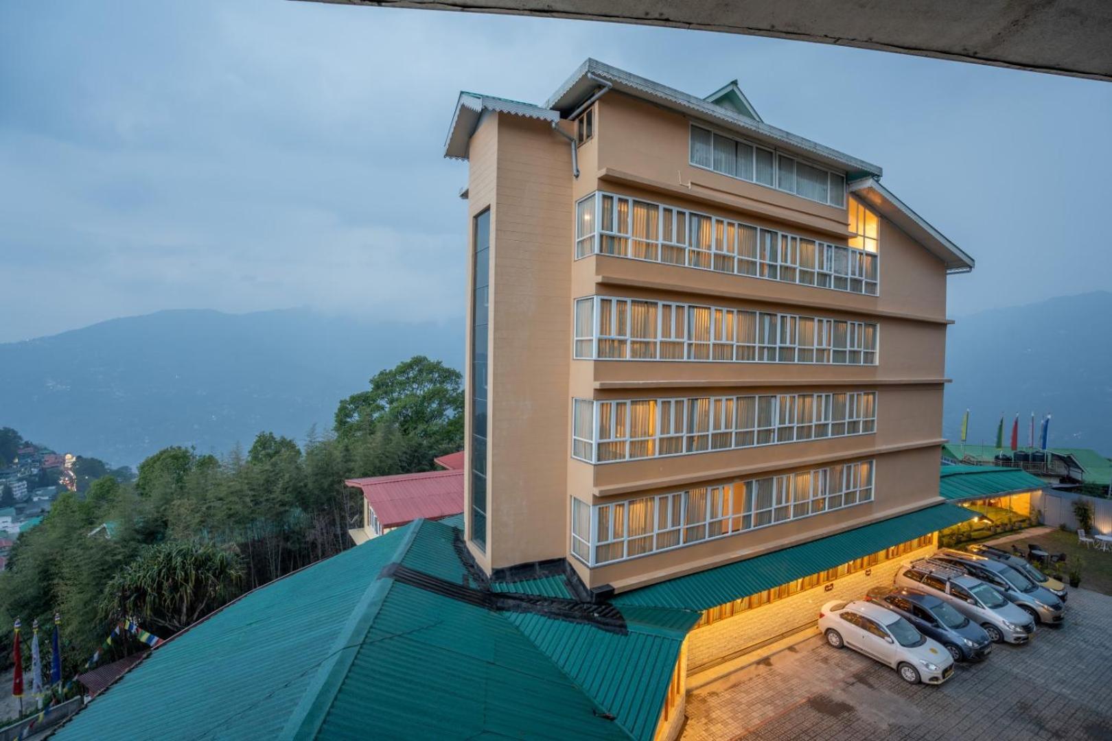 Summit Namnang Courtyard & Spa Near Mg Marg view 2