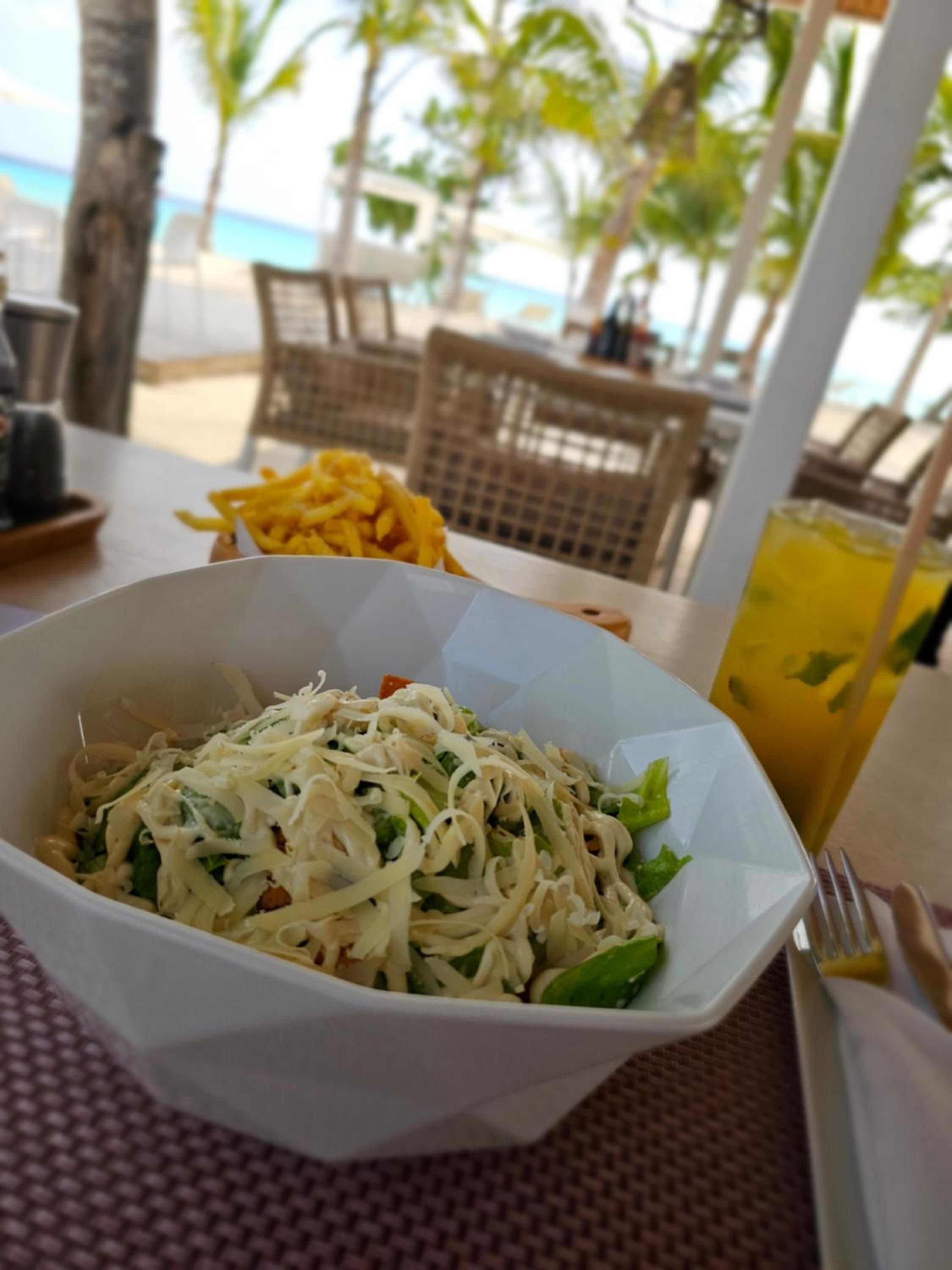 Aqua Esmeralda Luxury Beach Front Apartment