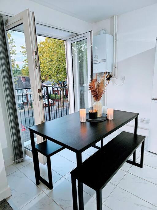 Swanky 1-Bedroom Apt in Walsall view 2