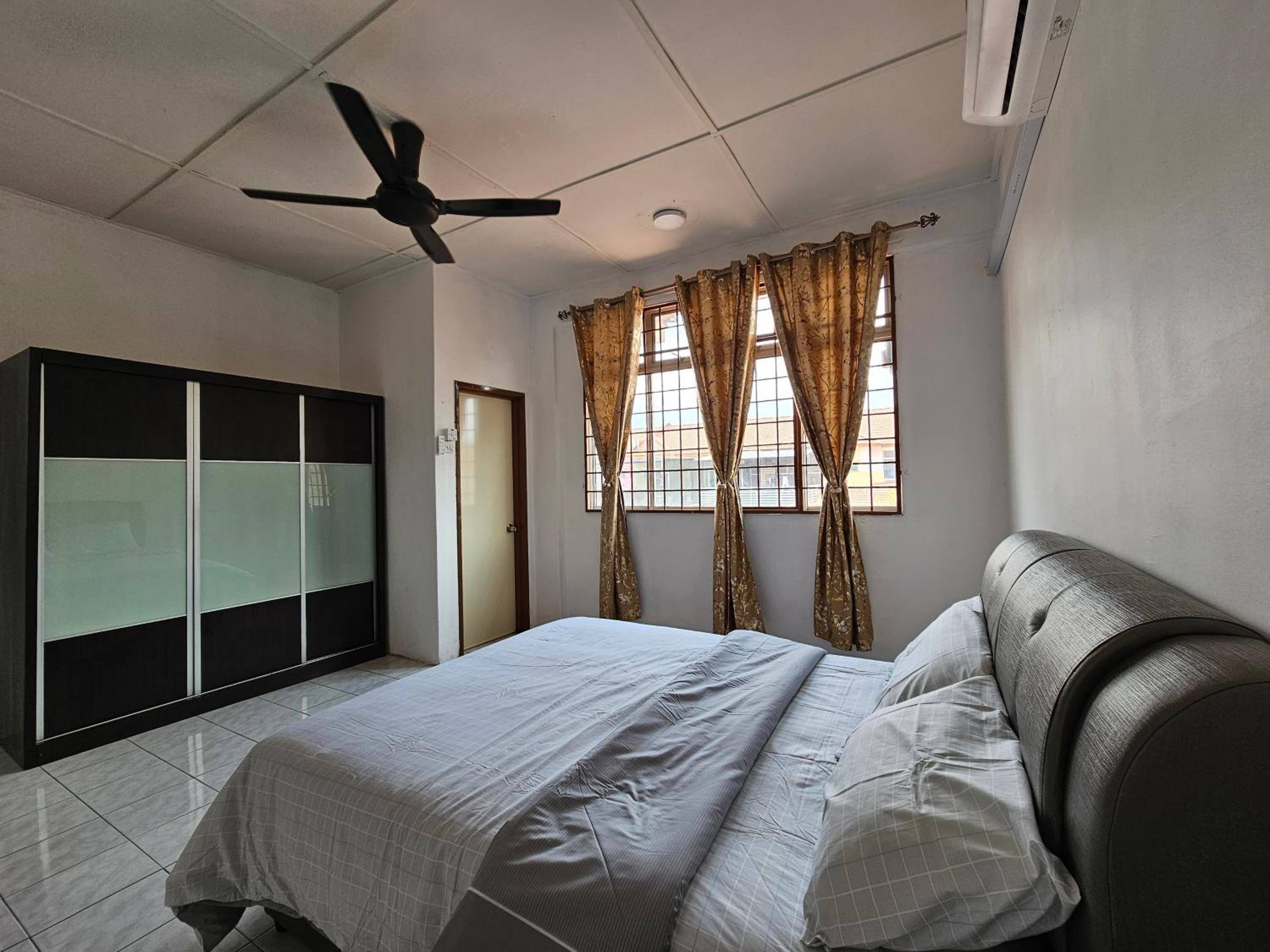Sapphire Residence