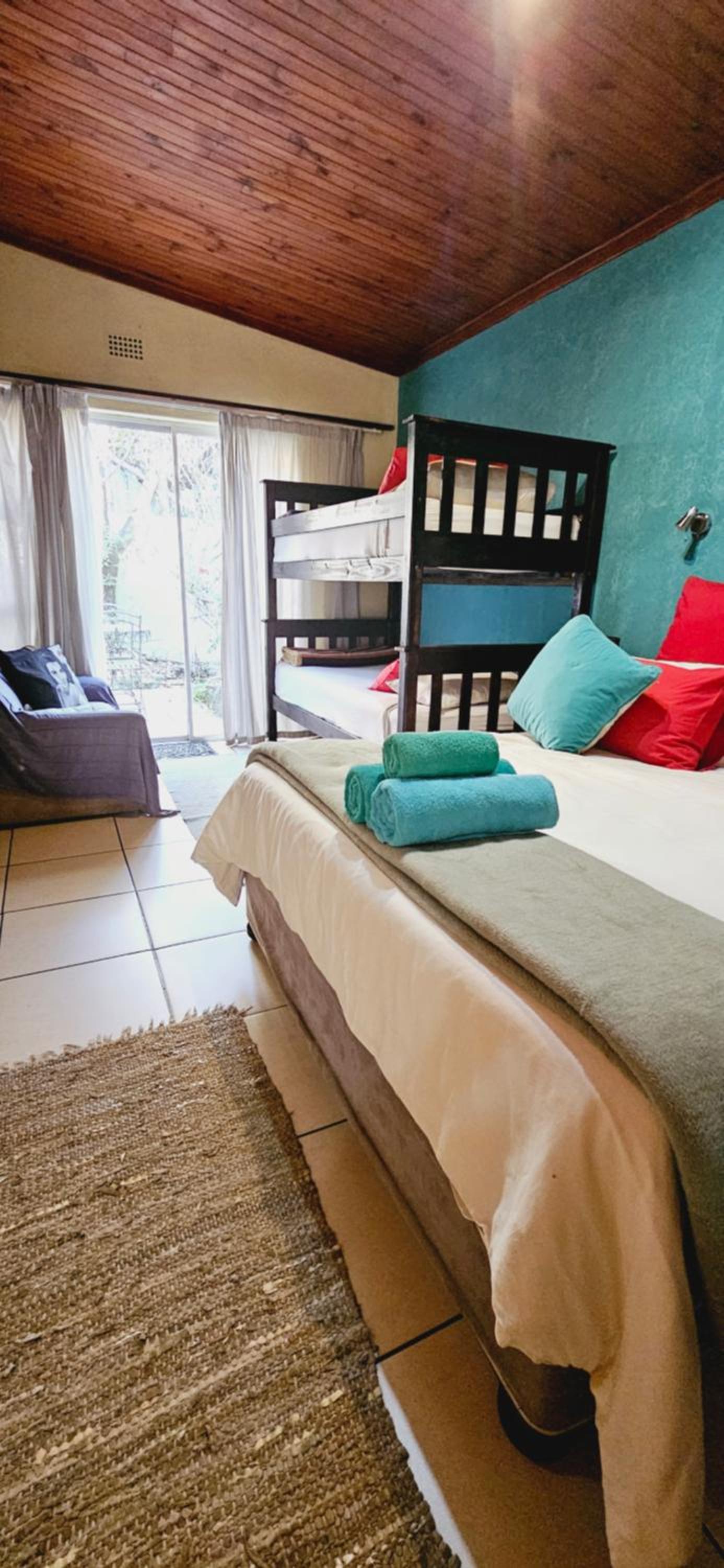 Old Vic Travellers Inn Nelspruit