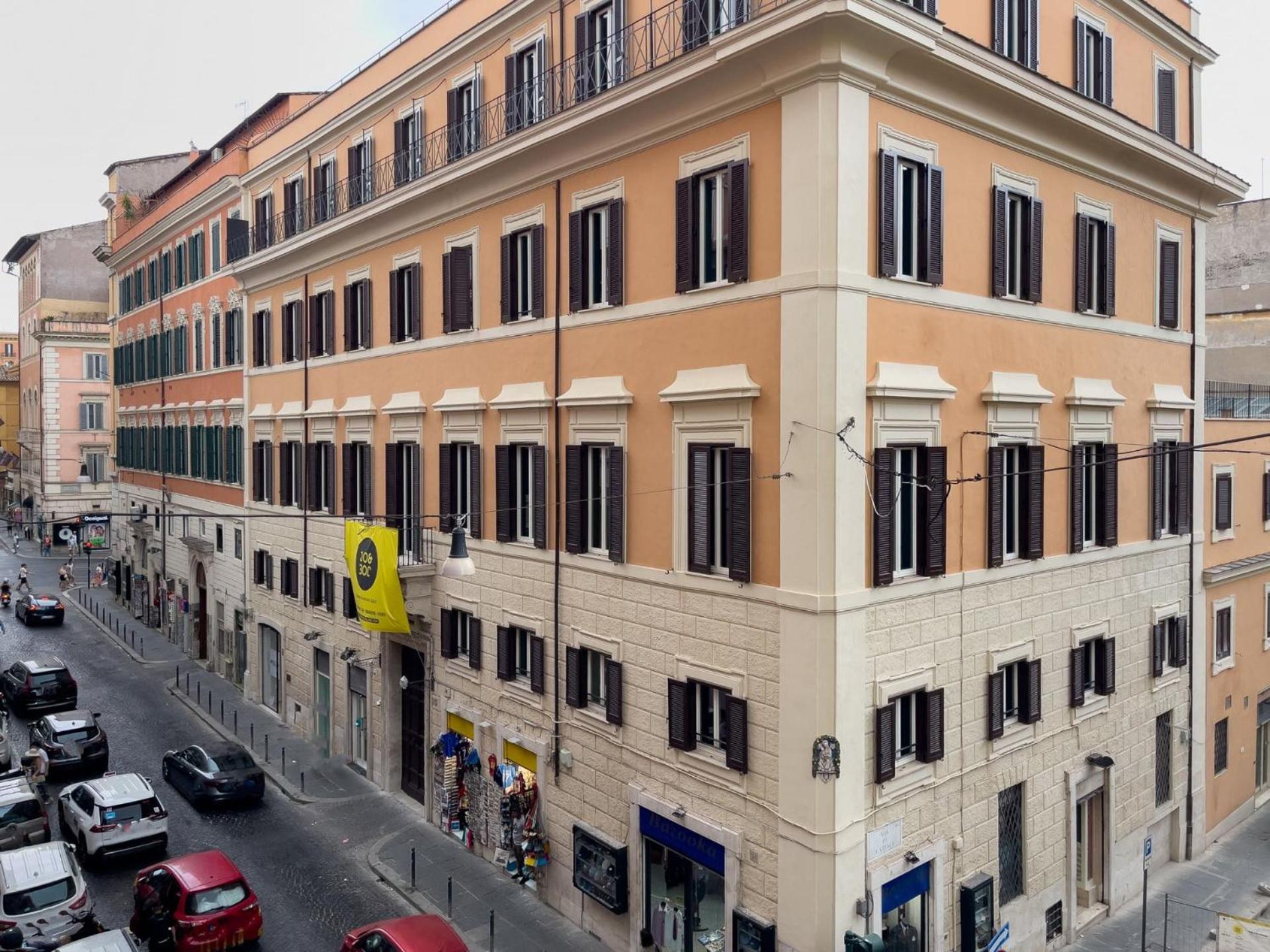 The Best Rent Spacious apartment in Barberini area