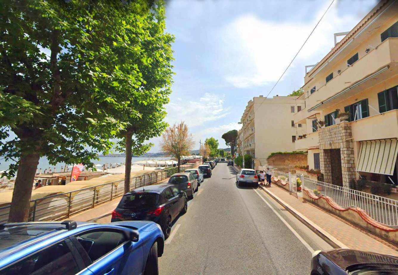 Brezza di mare appartamento fronte spiaggia