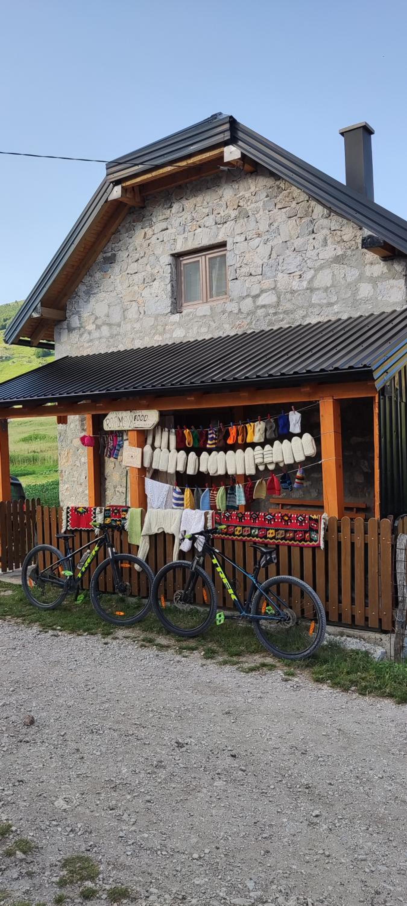 Prenociste B&M - Lukomir
