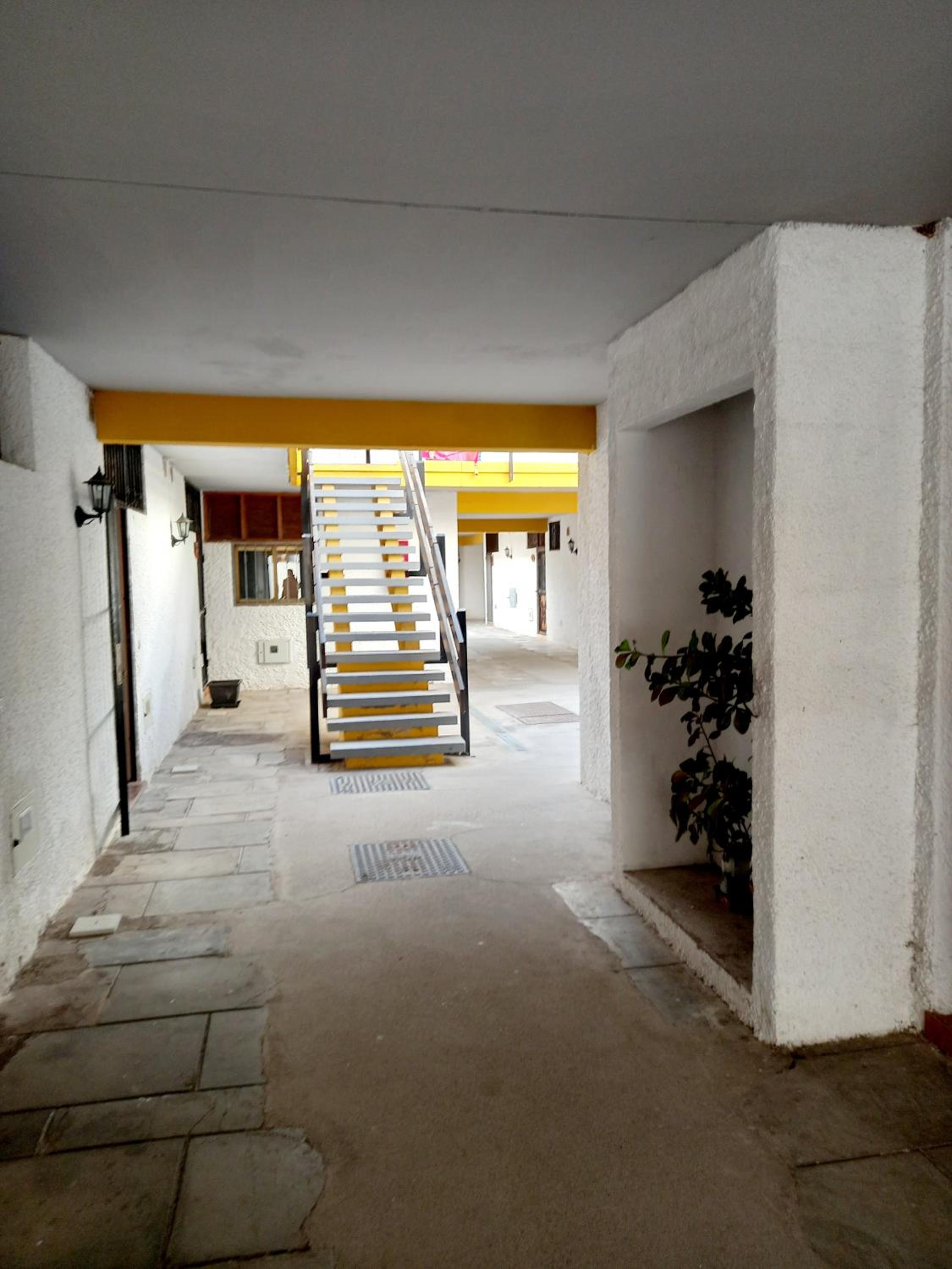Papagayo Beach Apartments