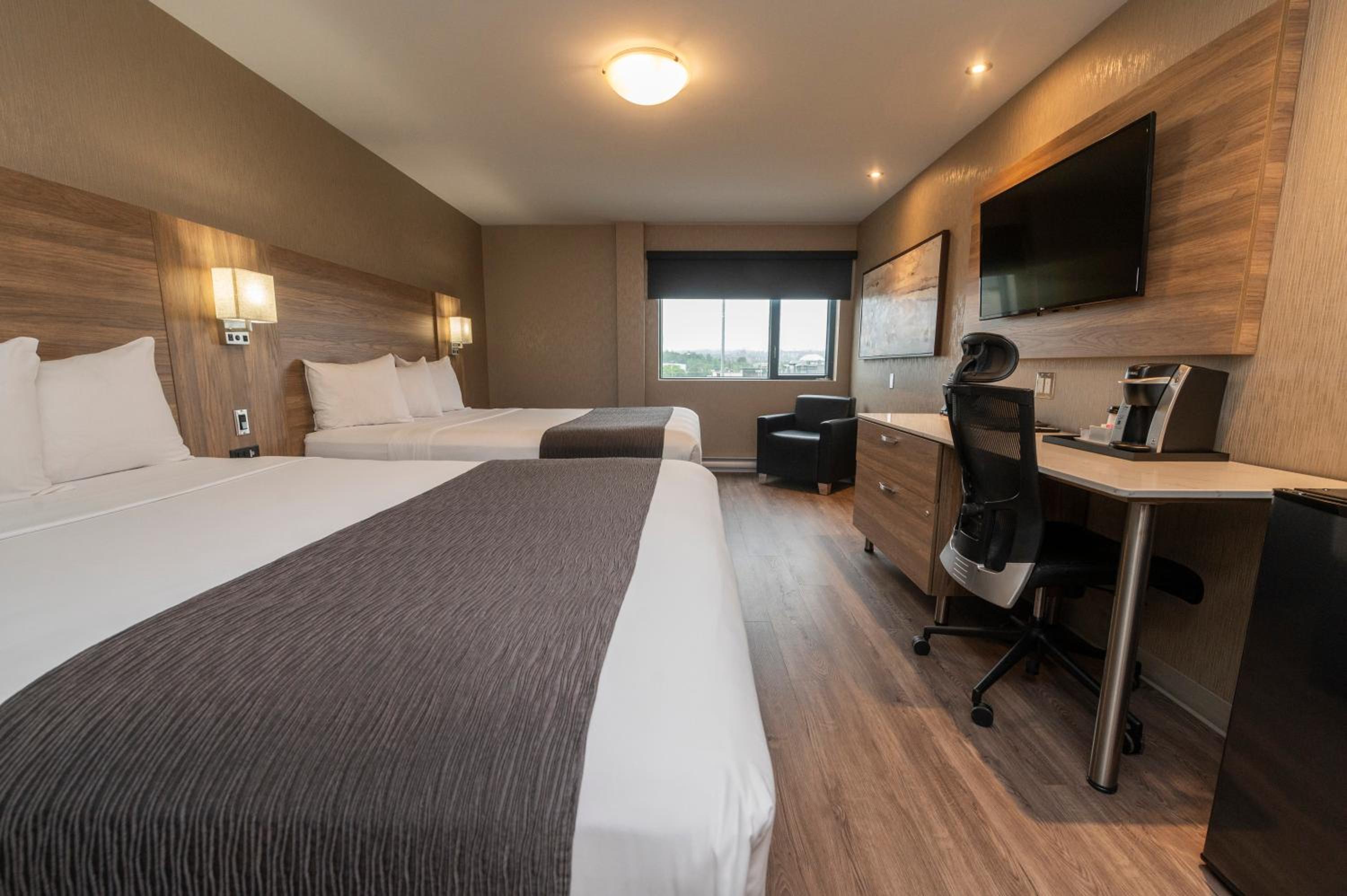 Hôtel & Suites Le Dauphin Québec-4
