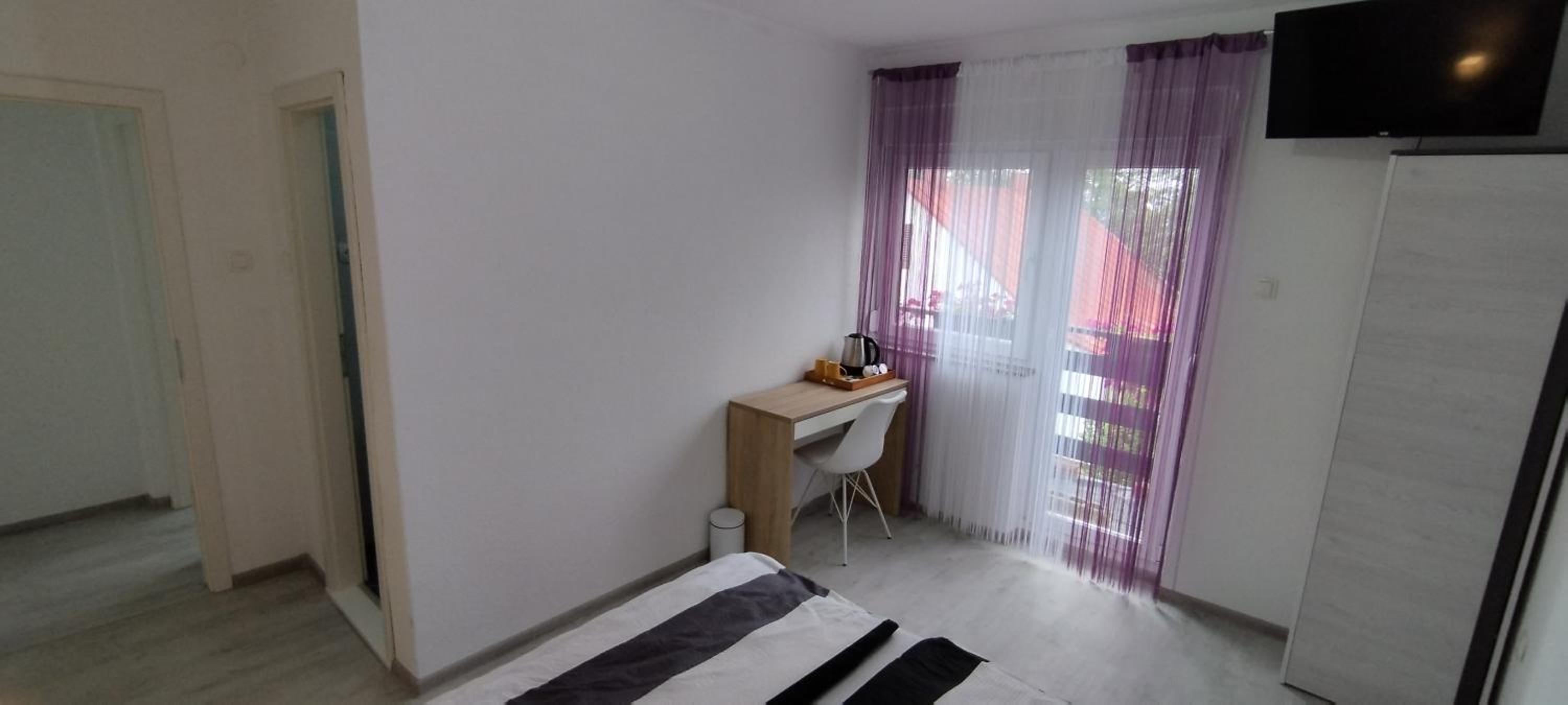 Photo 29