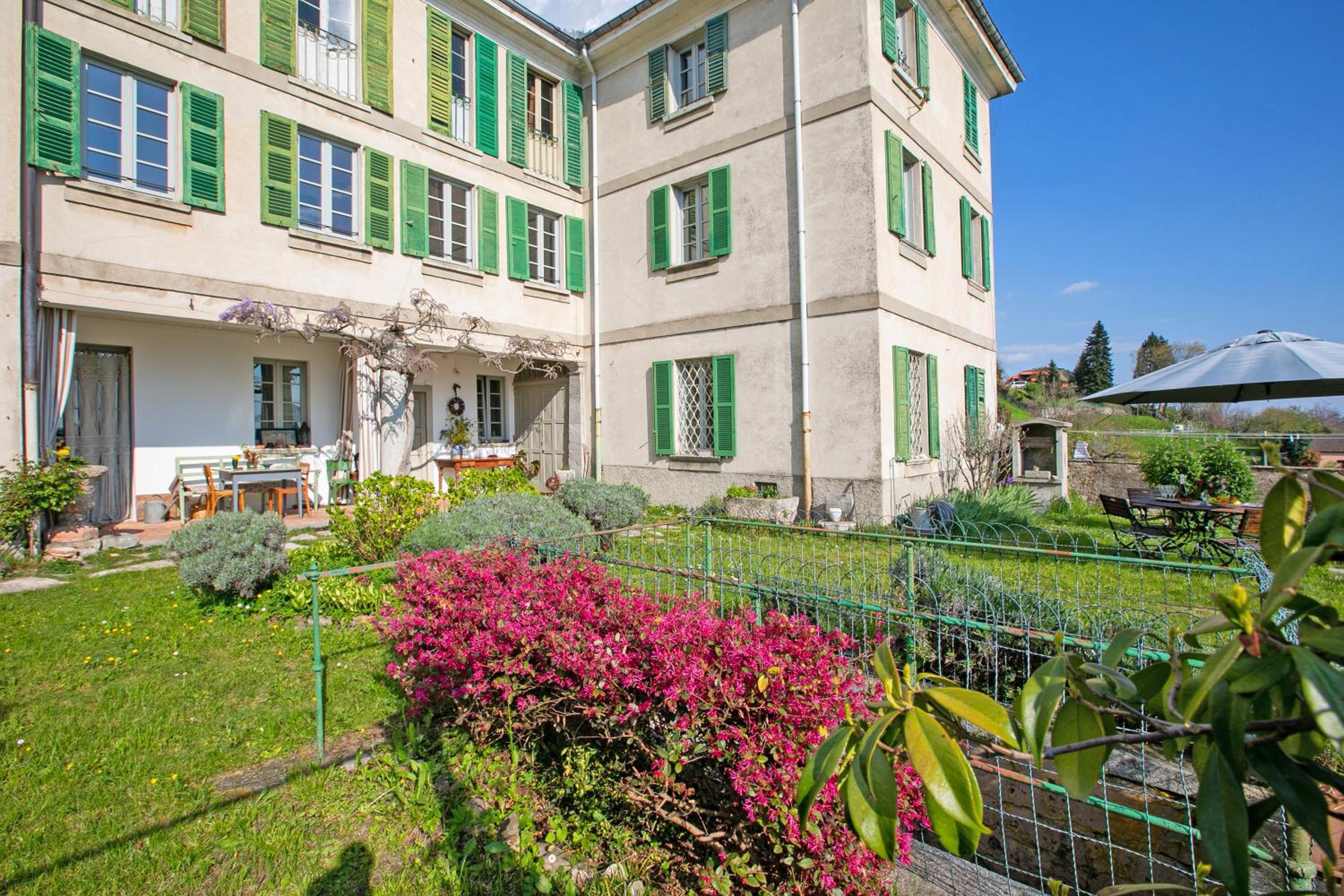 Casa Mirica Apartments - Happy Rentals