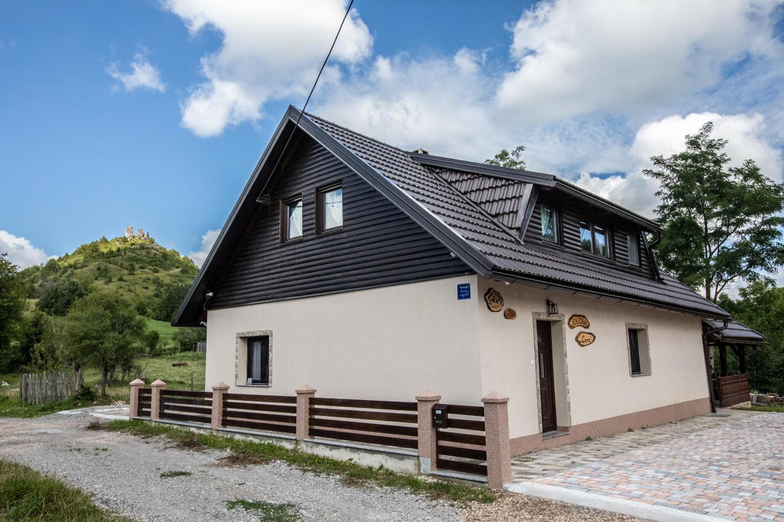 Apartmani Lara Modruš-Kuća za odmor view 3