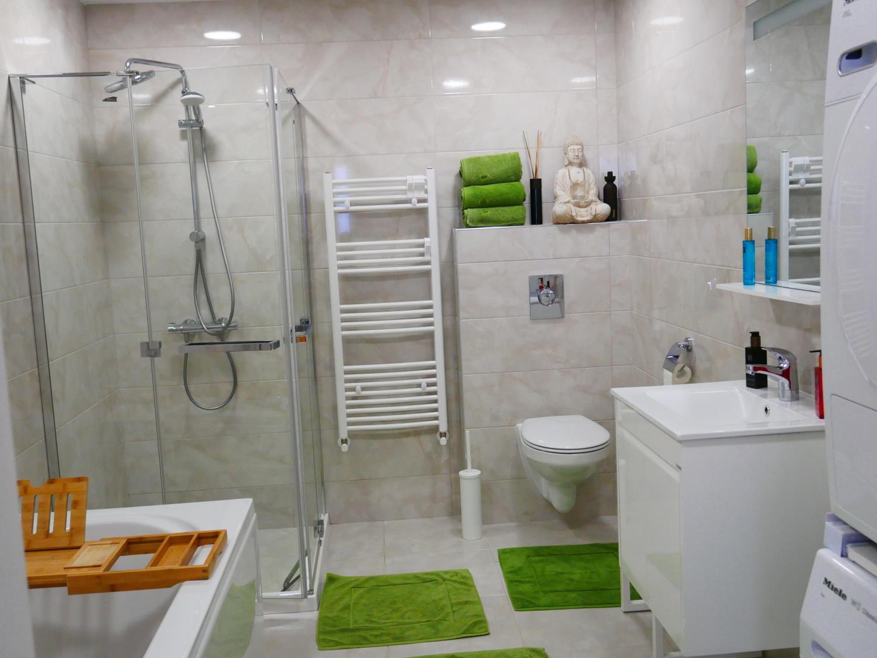 GUESTHOUSE MARIA / КЪЩА ЗА ГОСТИ МАРИЯ / GÄSTEHAUS MARIA