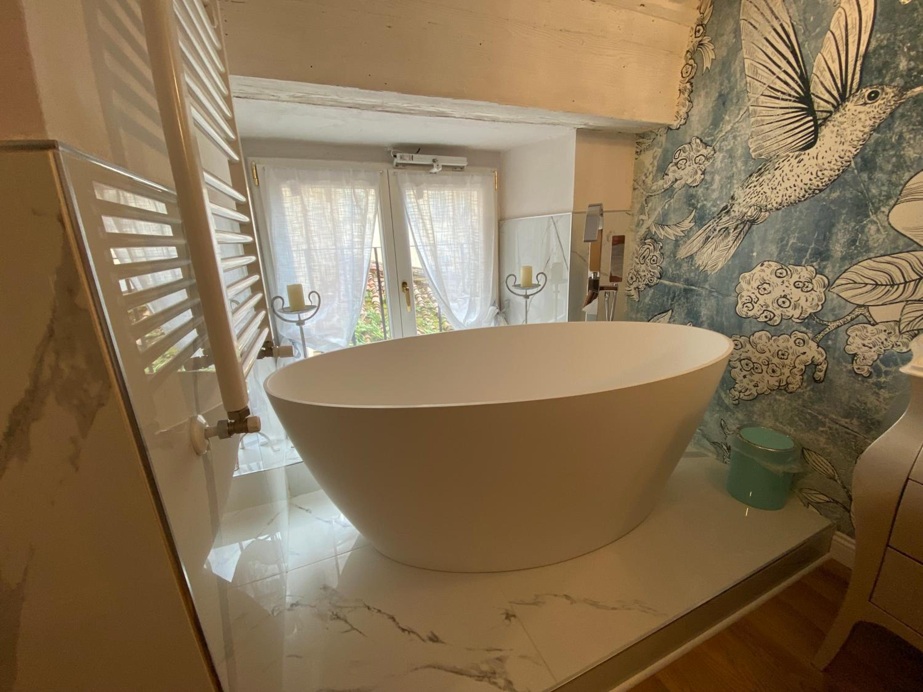 Peruzzi Royal Suite