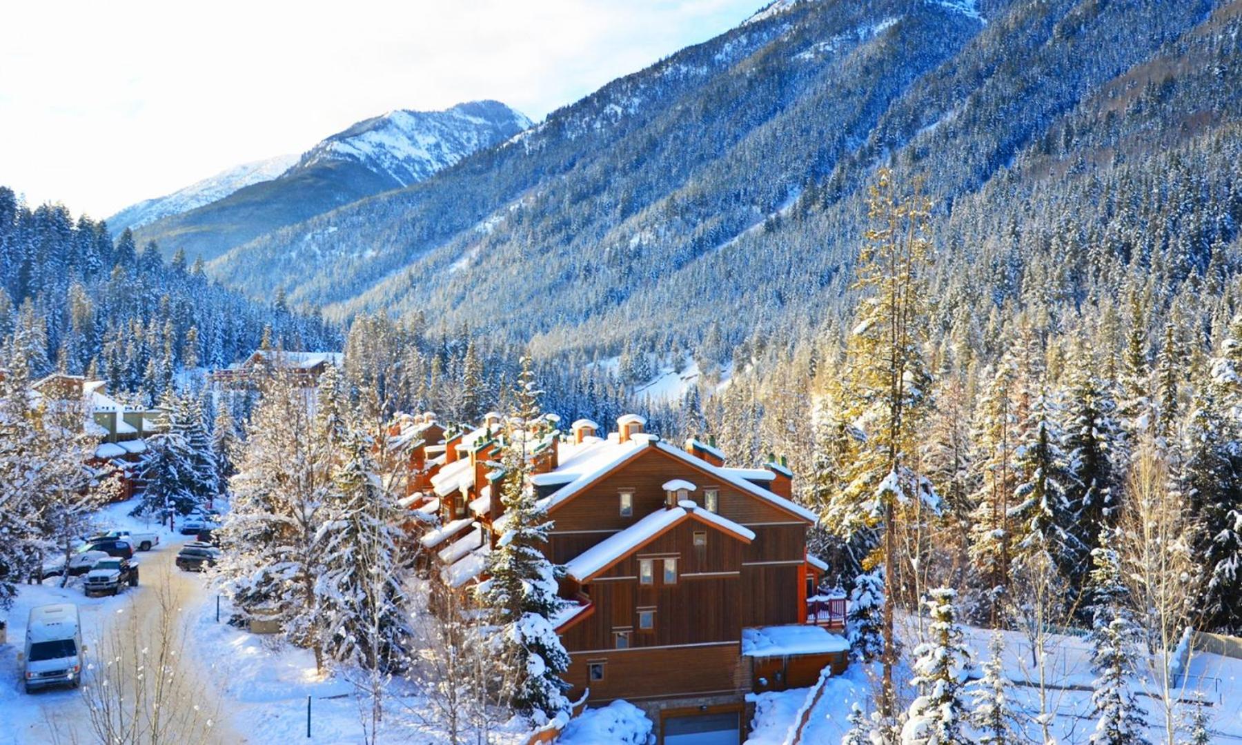 Panorama Resort 2 Bedroom Creekside Condo