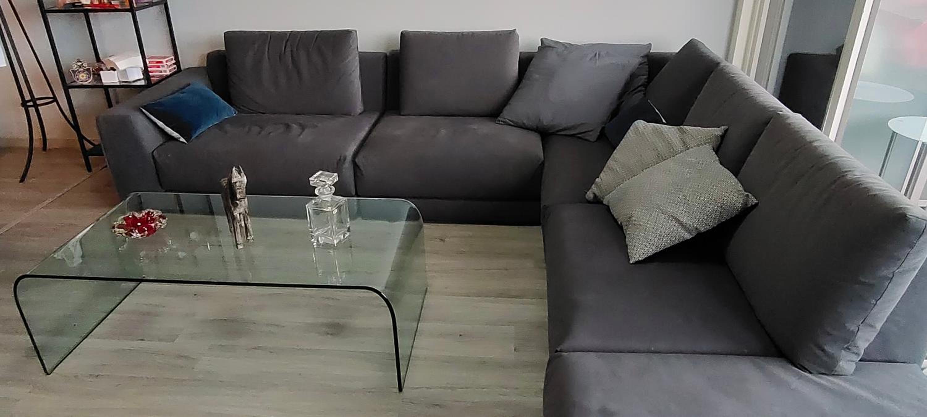 Lugano Lido – Modern and Cozy 2 Bedroom 2 Bathroom Apartment with Top MasterChef Kitchen at the Lugano Lido Touristic and Convention Area.
