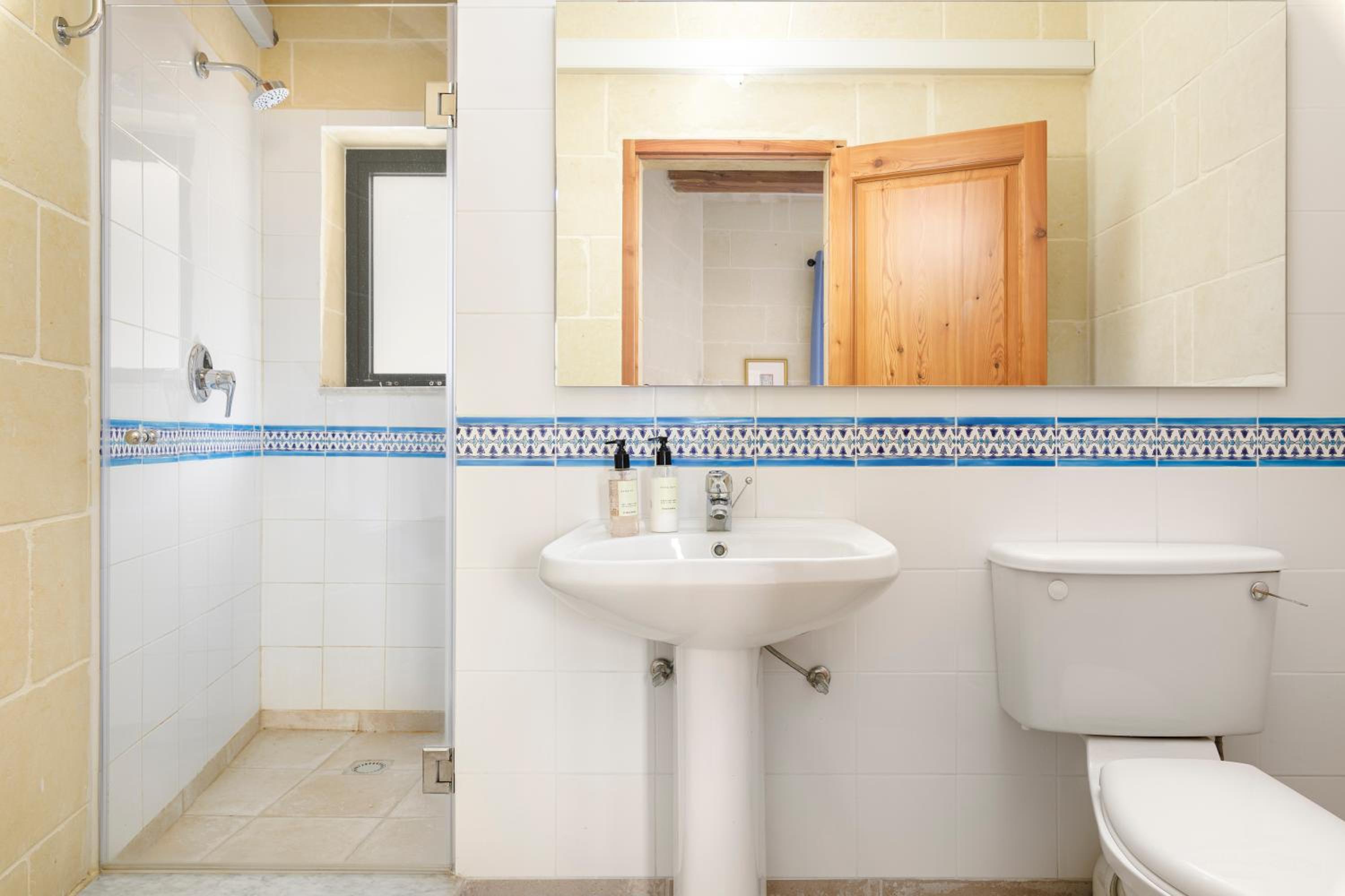 Dar ta' Lonza Villa with Private Pool view 2