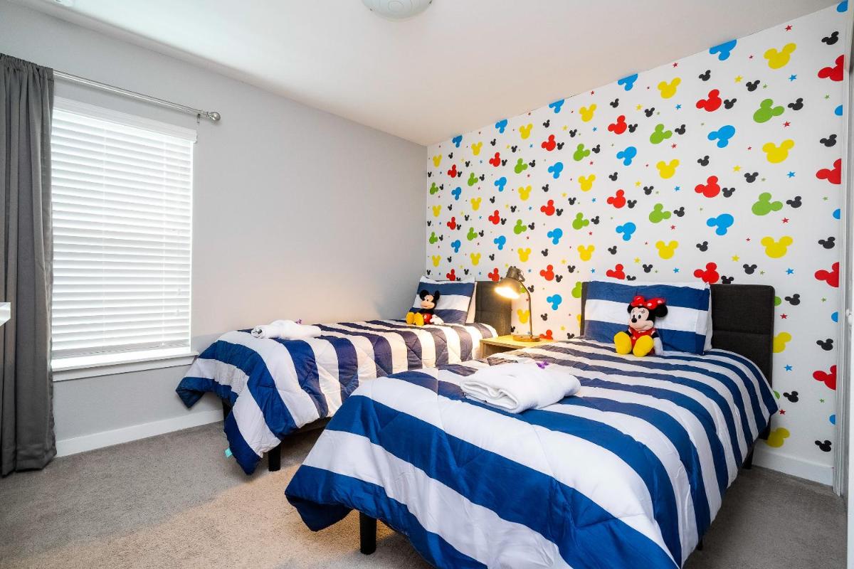 Incredible 4BR Near Parks with Splash Pool at Le Revê Resort - 4459 view 3