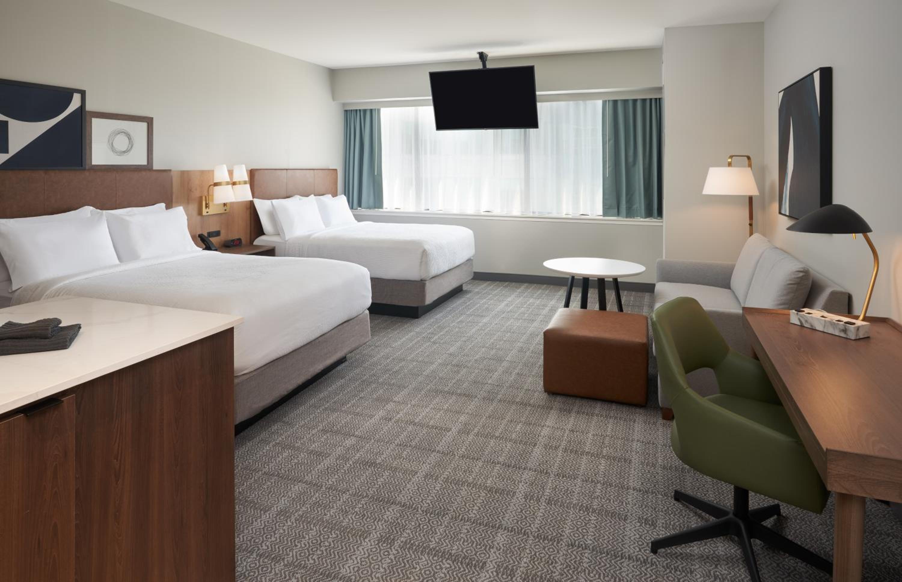 Wilmington Vacations - Staybridge Suites Wilmington Downtown, an IHG Hotel - Property Image 2