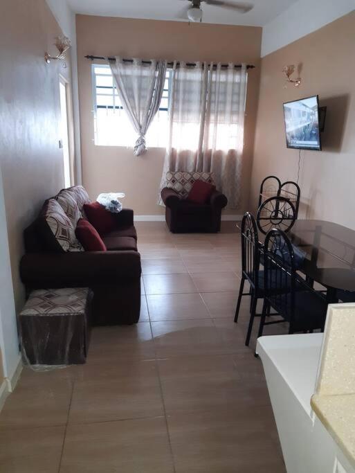 Lovely and cozy 2 bedroom apt with oceanic view view 5
