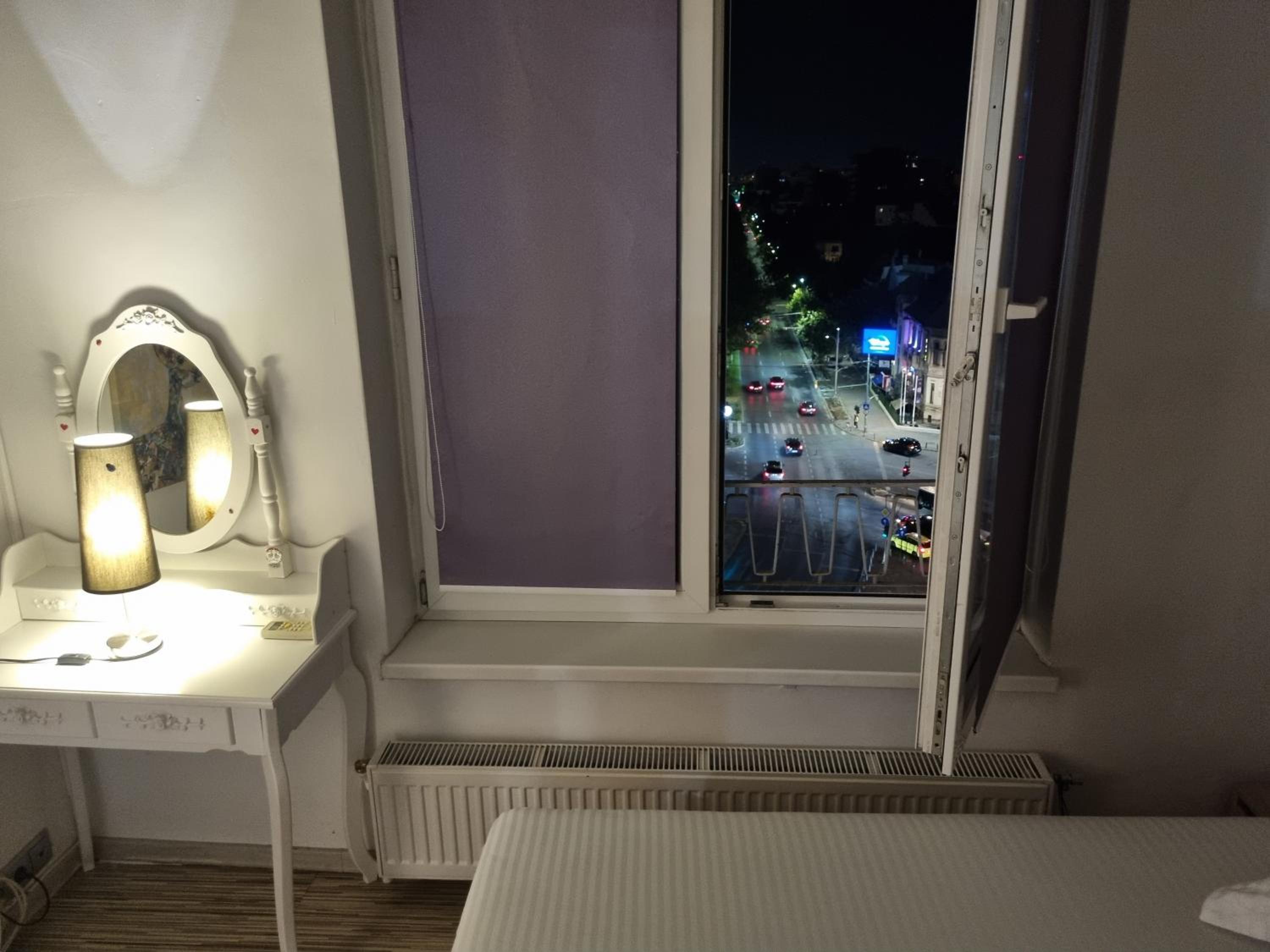 Central Golden Residences - Apartment & Penthouse in Old Town