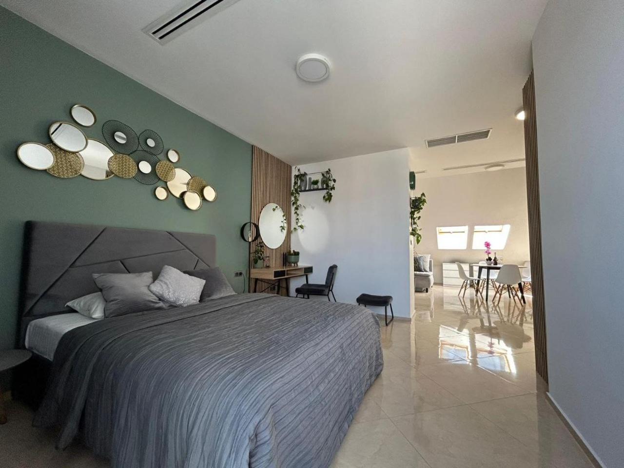 LEO Apartment FREE PARKING - President Palace