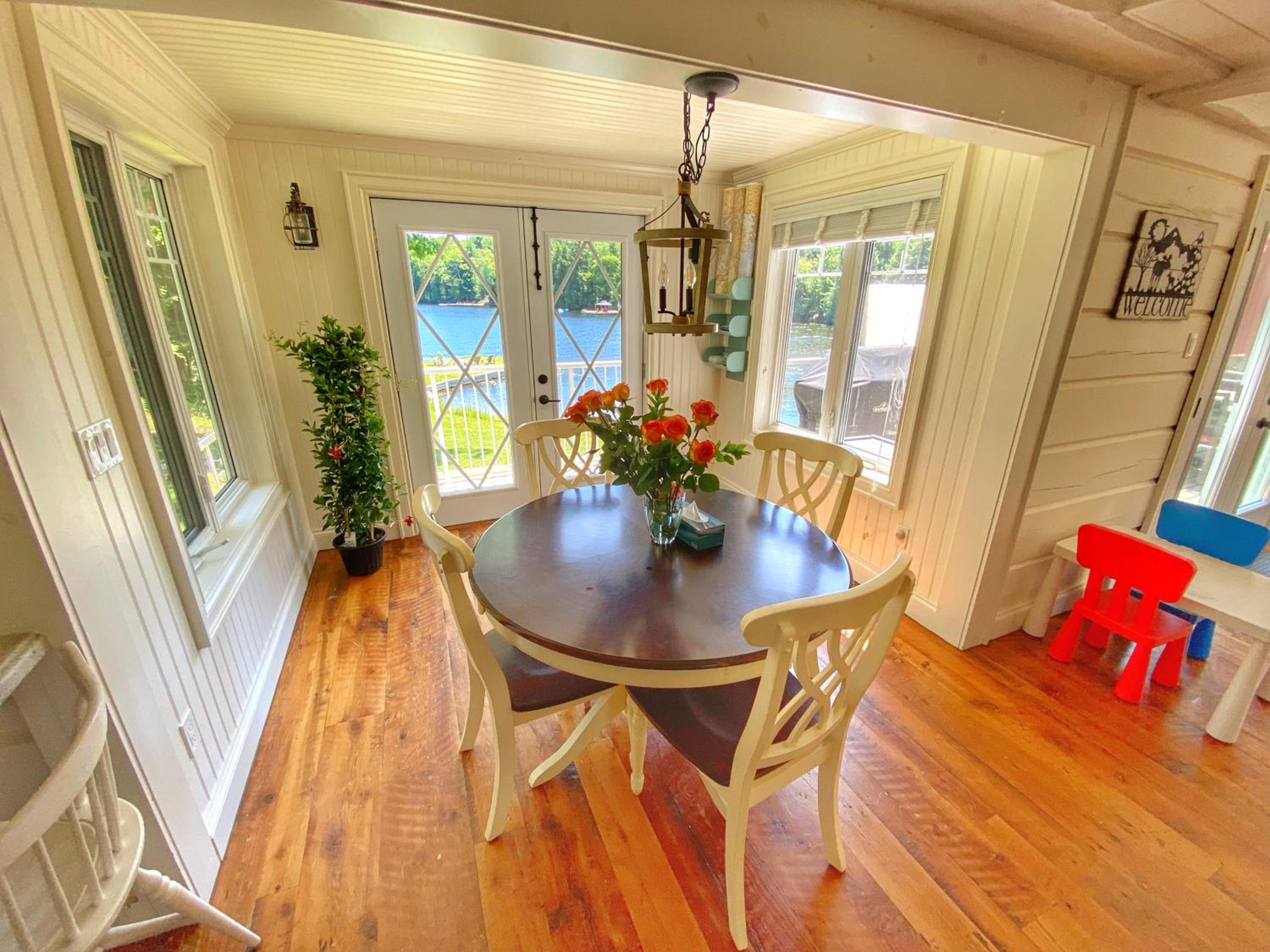 Lake Muskoka Lakehouse - Private Beach