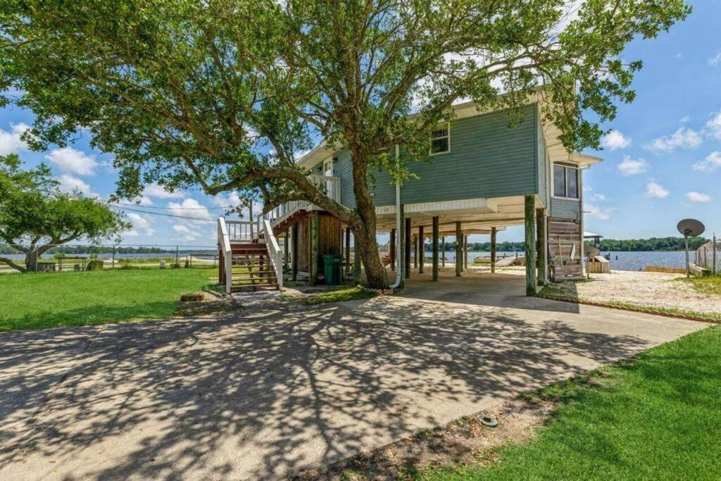 Bayview, Private dock for your boat, Dolphin Watch view 5