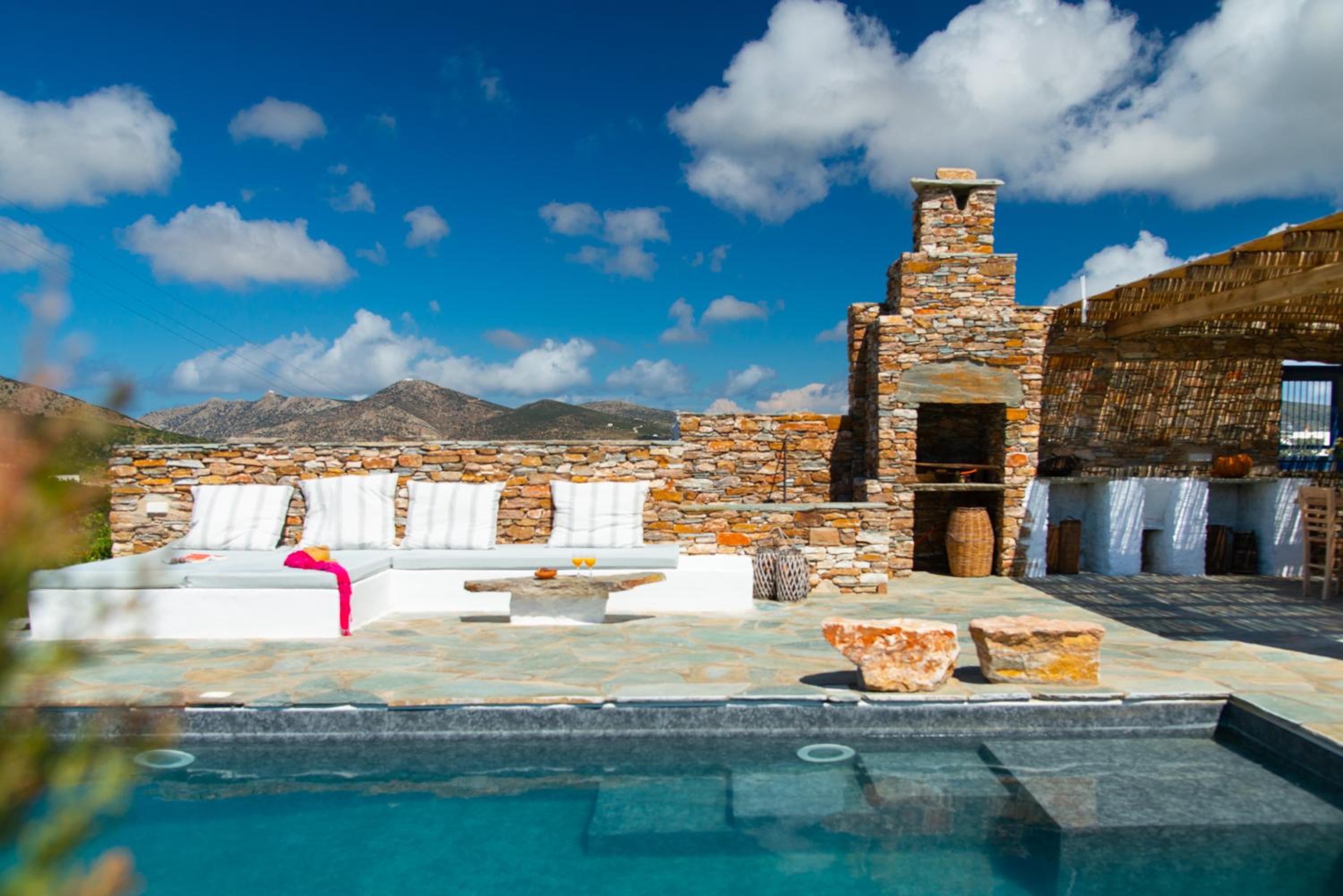 Sifnos Themonies