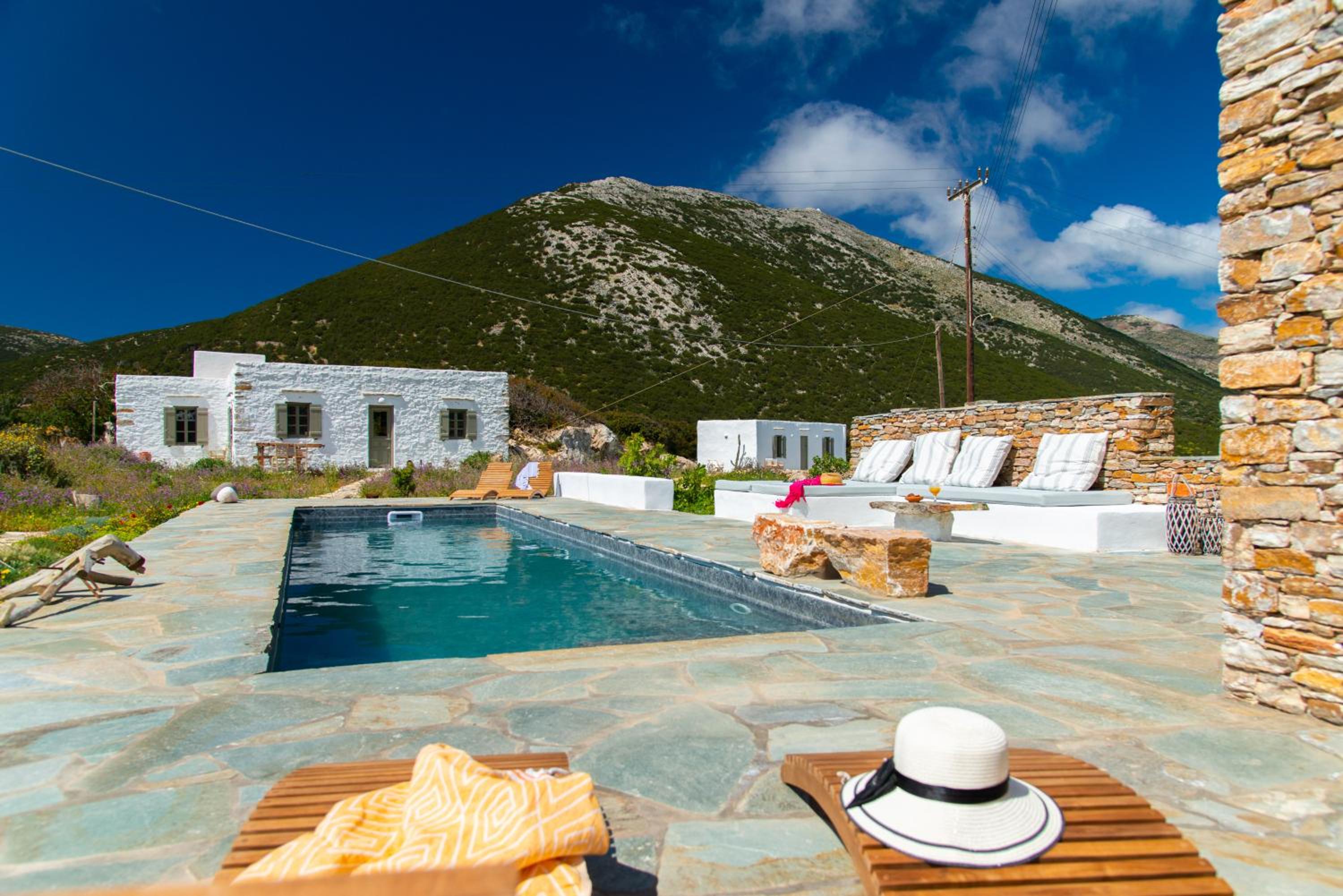 Sifnos Themonies