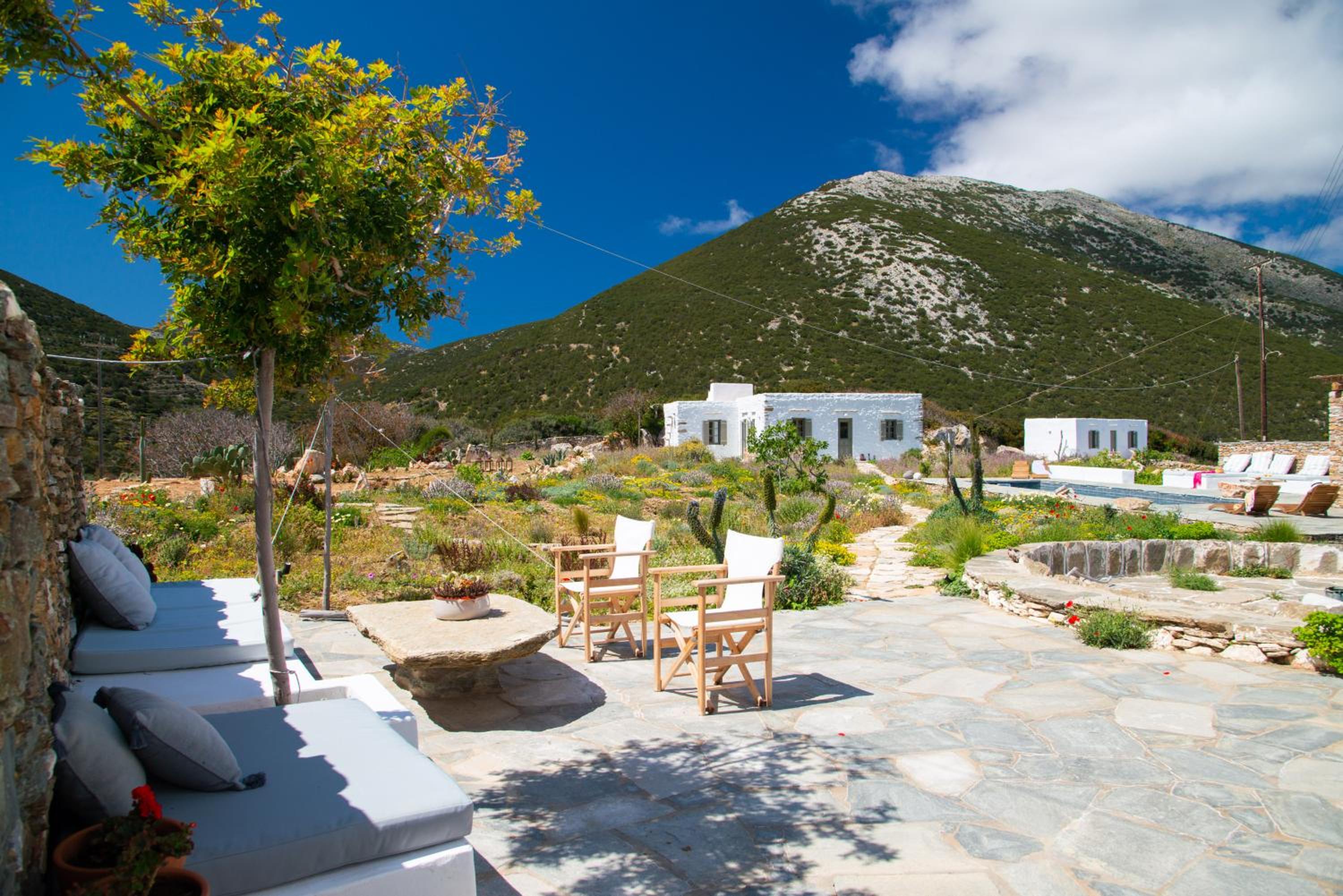 Sifnos Themonies