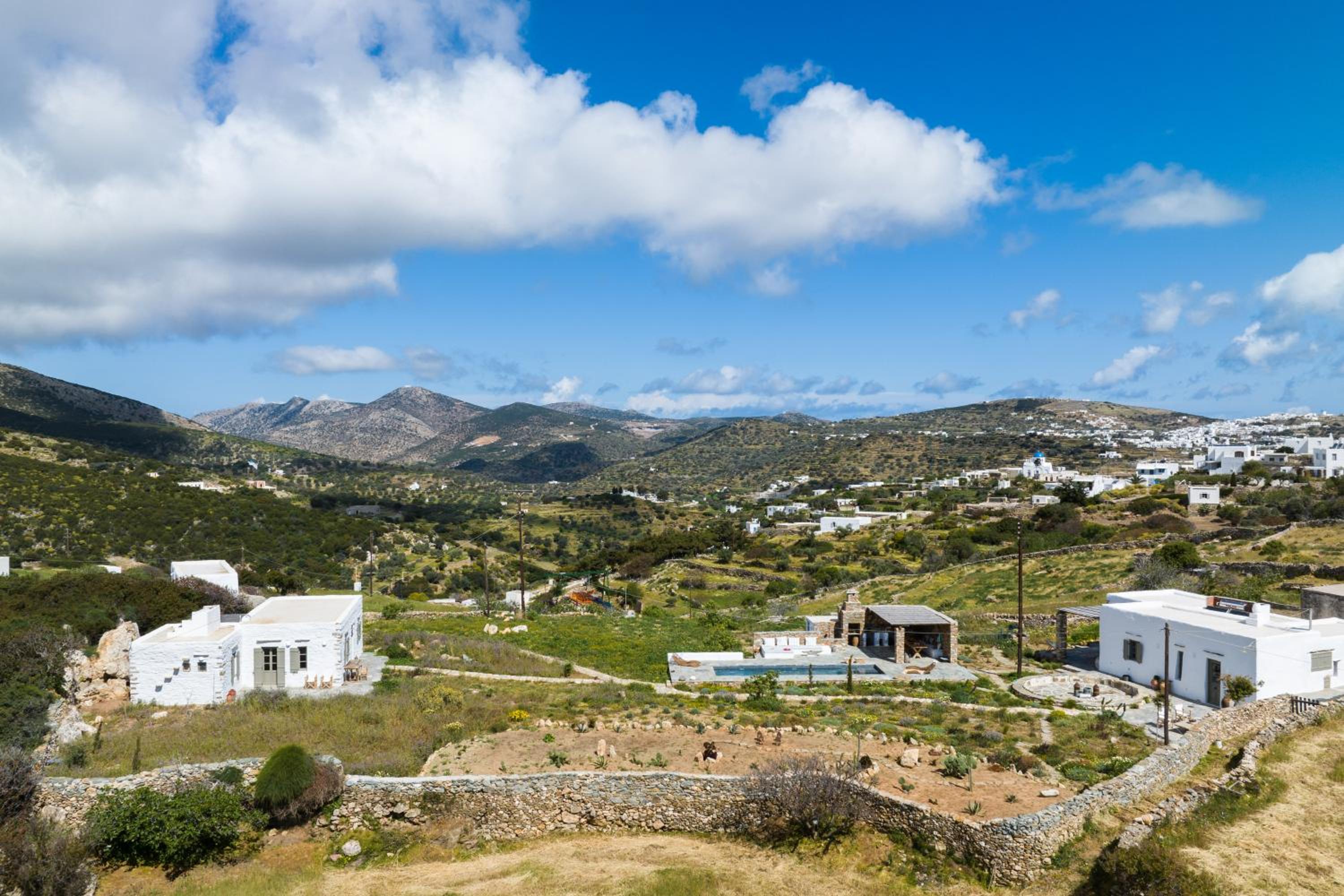 Sifnos Themonies