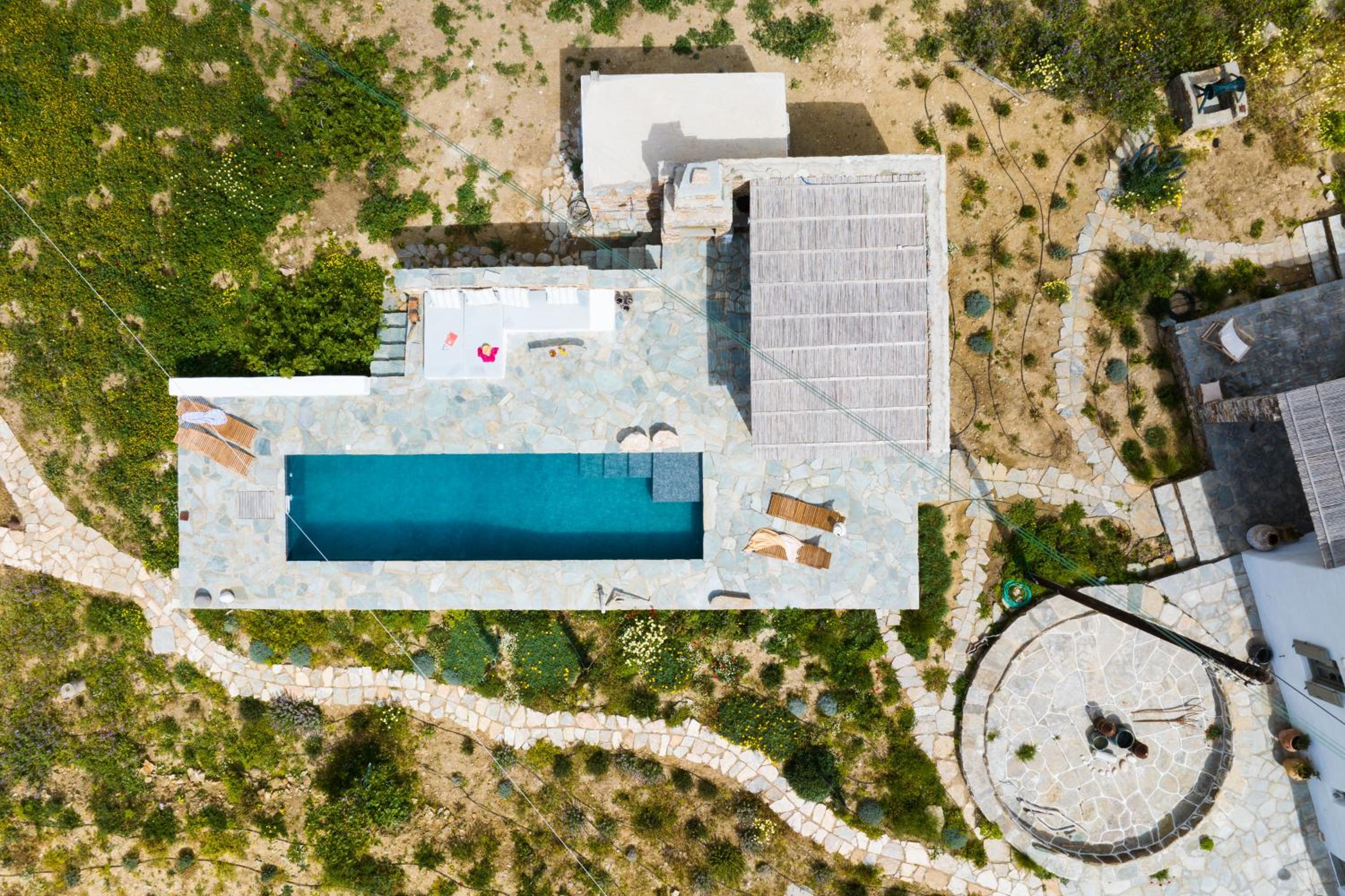 Sifnos Themonies
