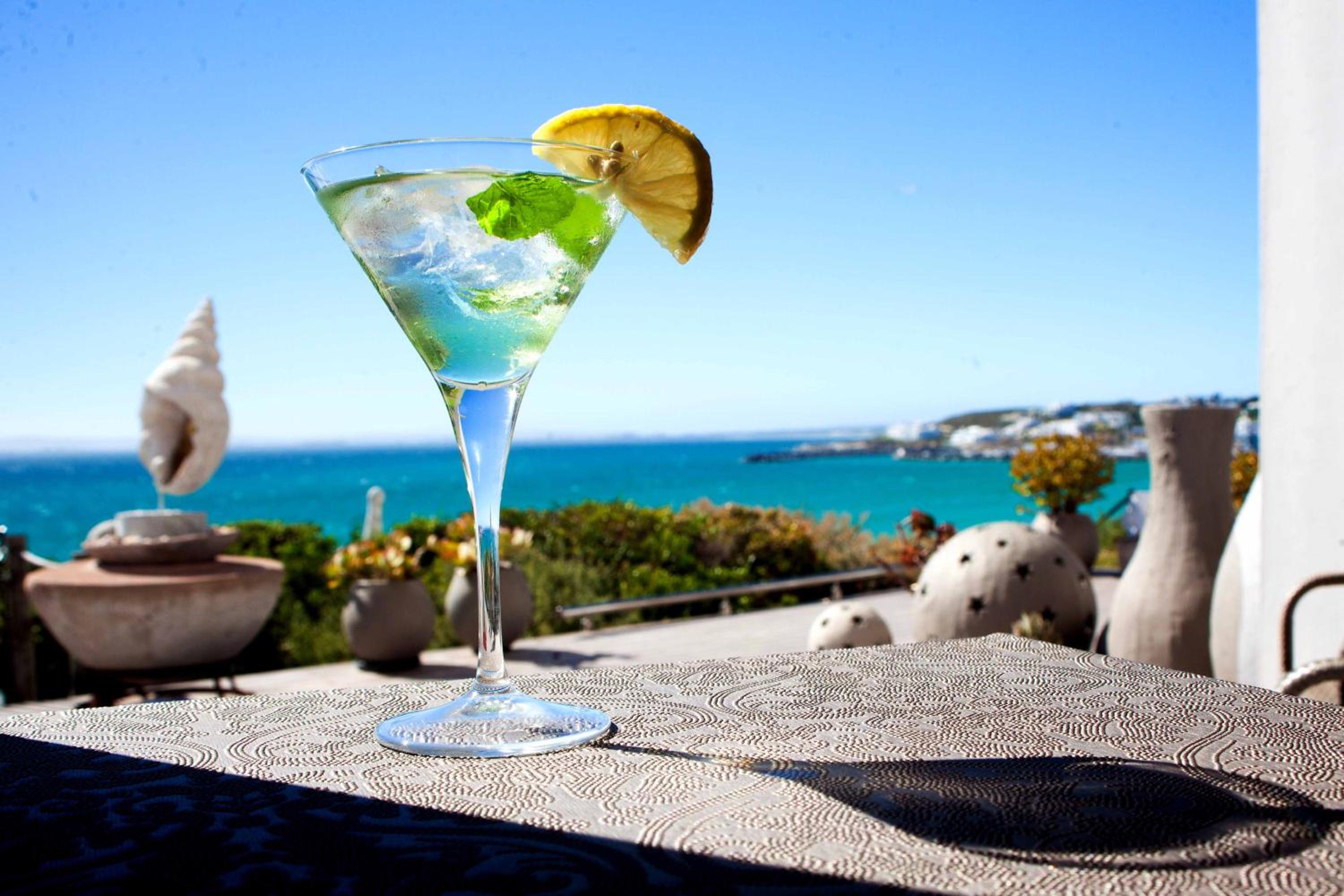 Crystal Lagoon Lodge