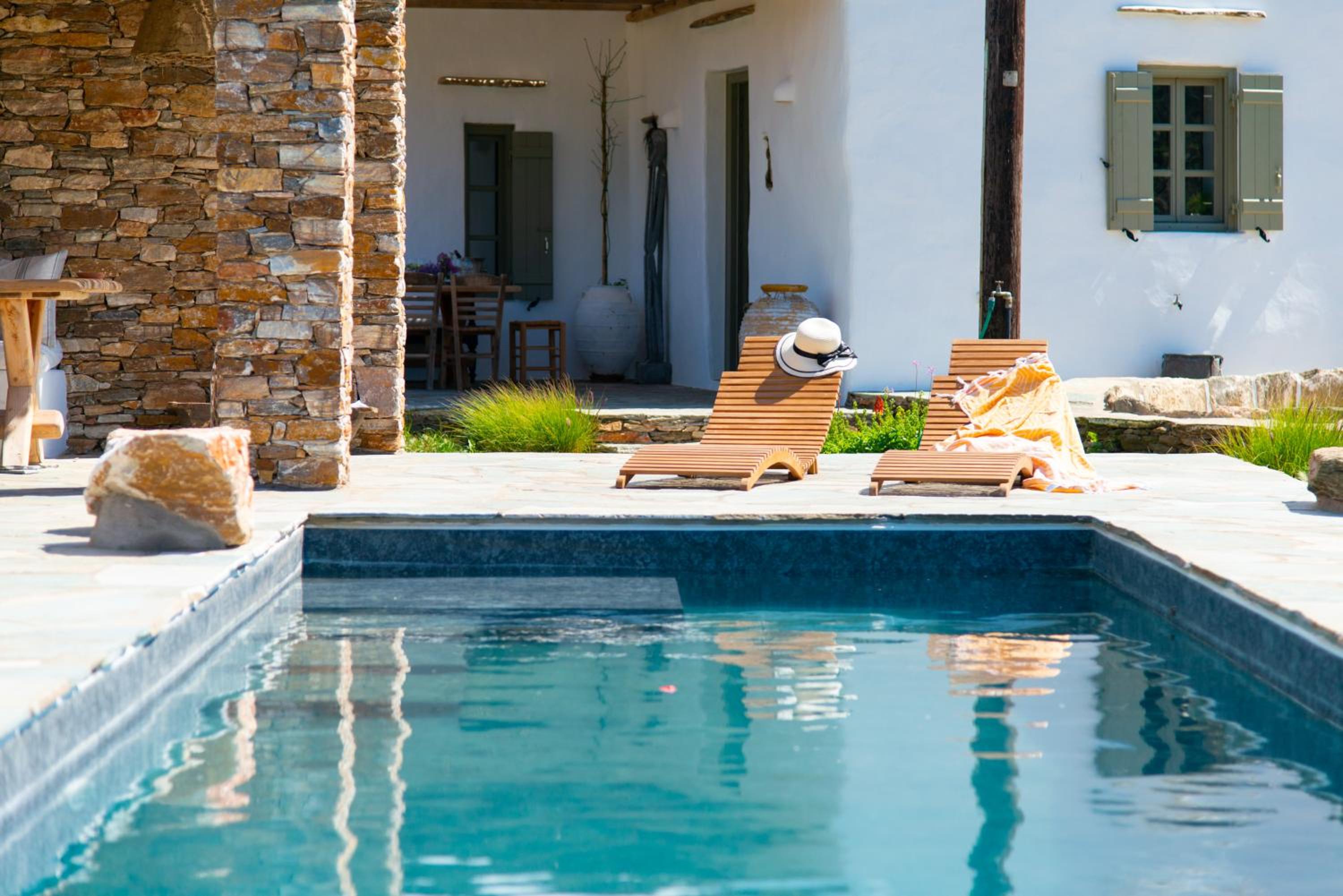 Sifnos Themonies
