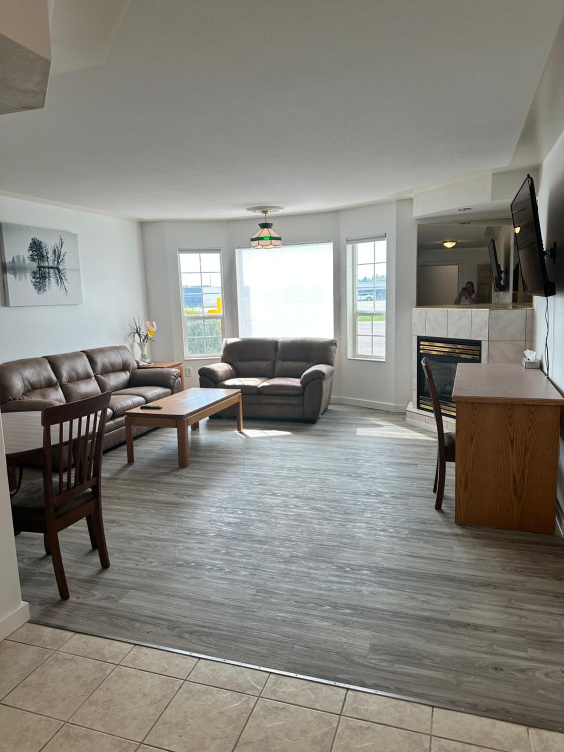 Red Deer Vacations - Western Budget Motel East Red Deer - Property Image 11
