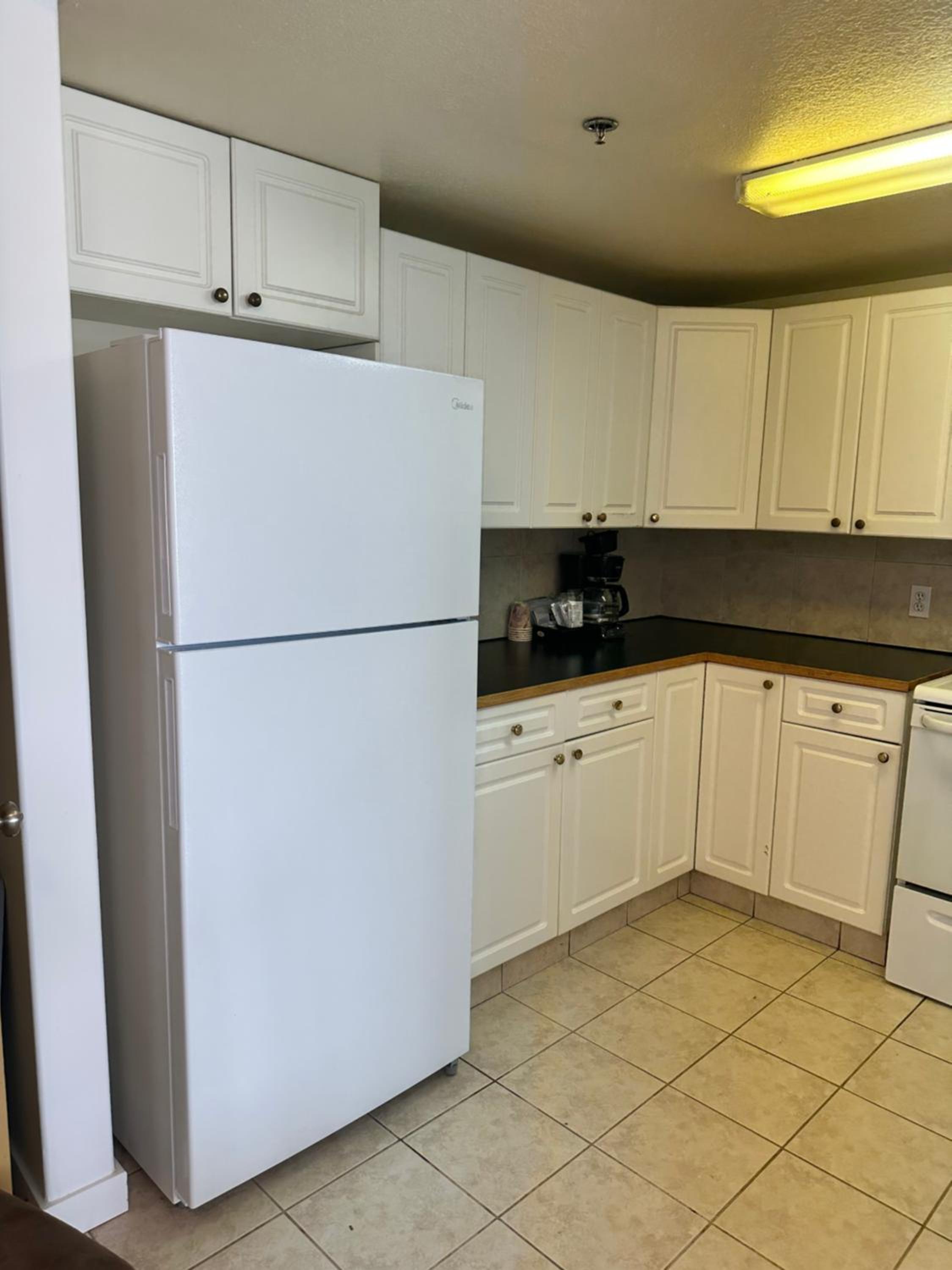 Red Deer Vacations - Western Budget Motel East Red Deer - Property Image 3