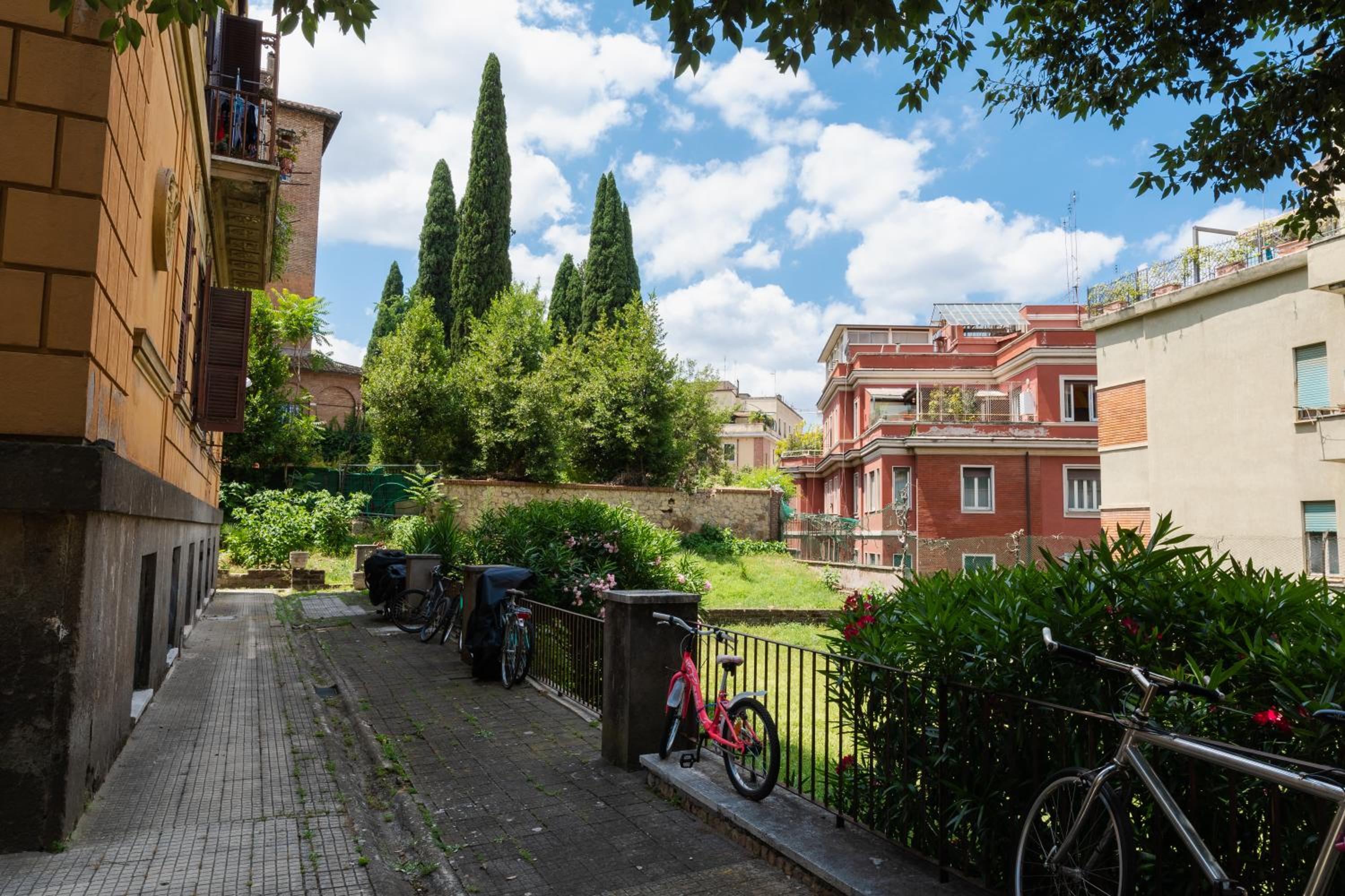 Borghese Magnolia Suite