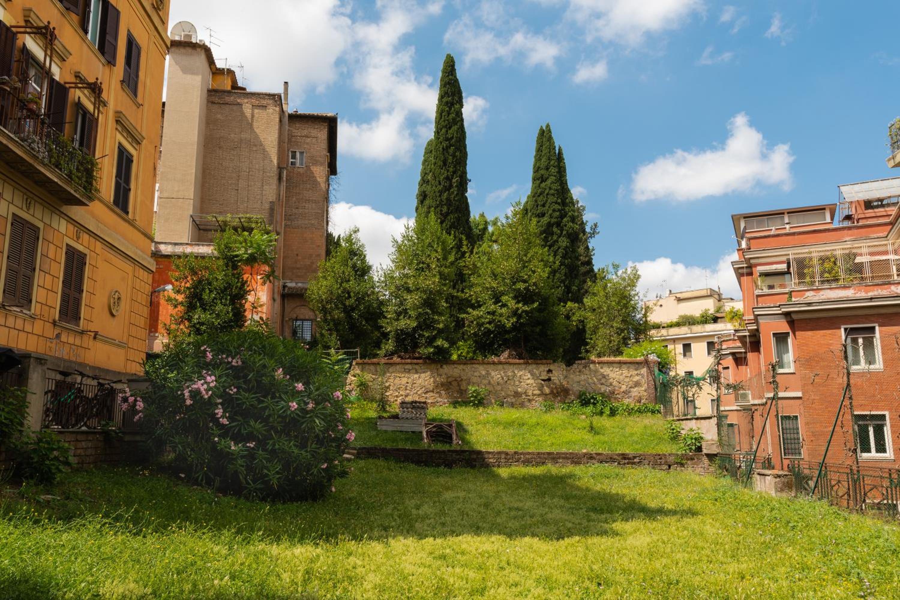 Borghese Magnolia Suite