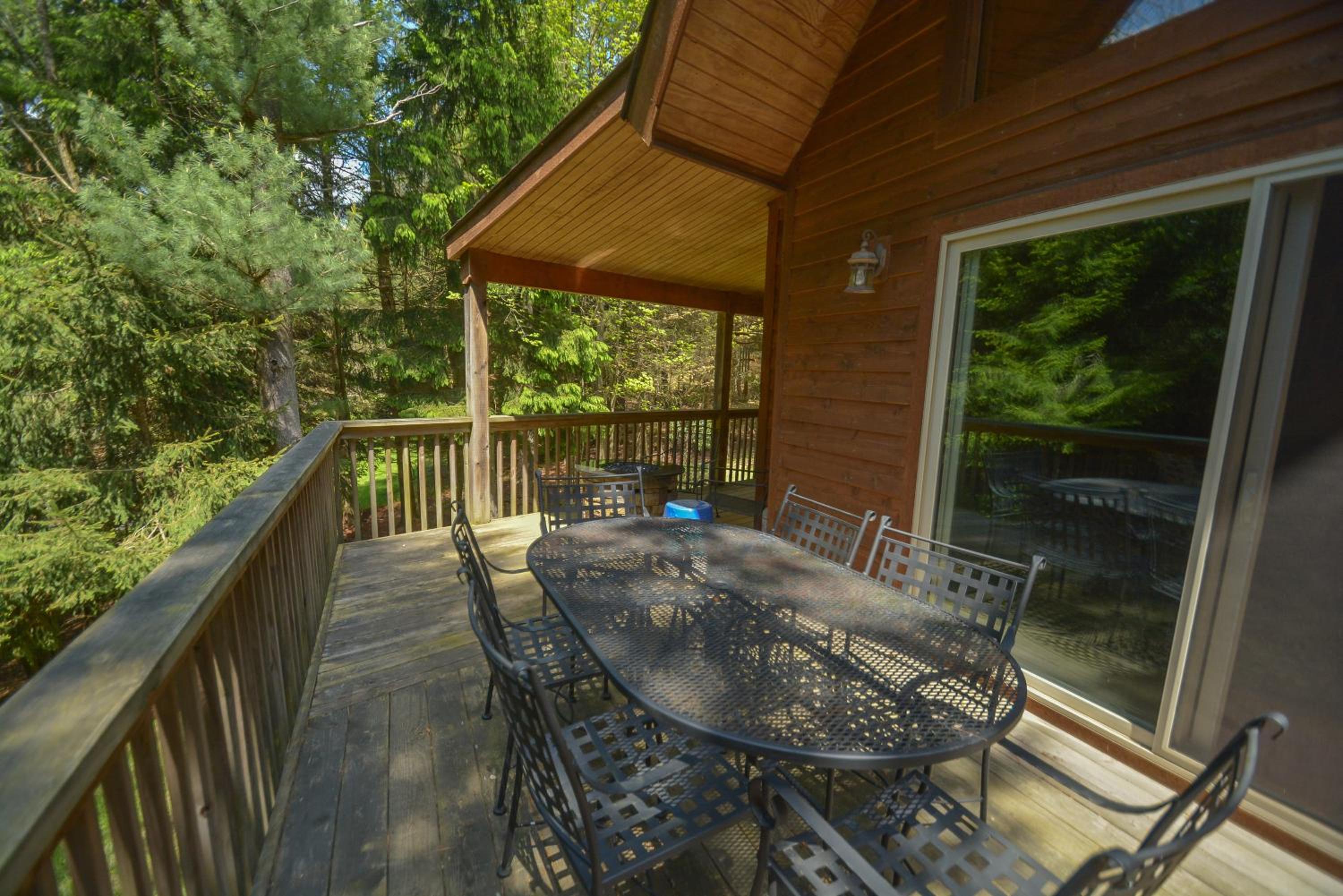 Bear Mountain Lodge view 5