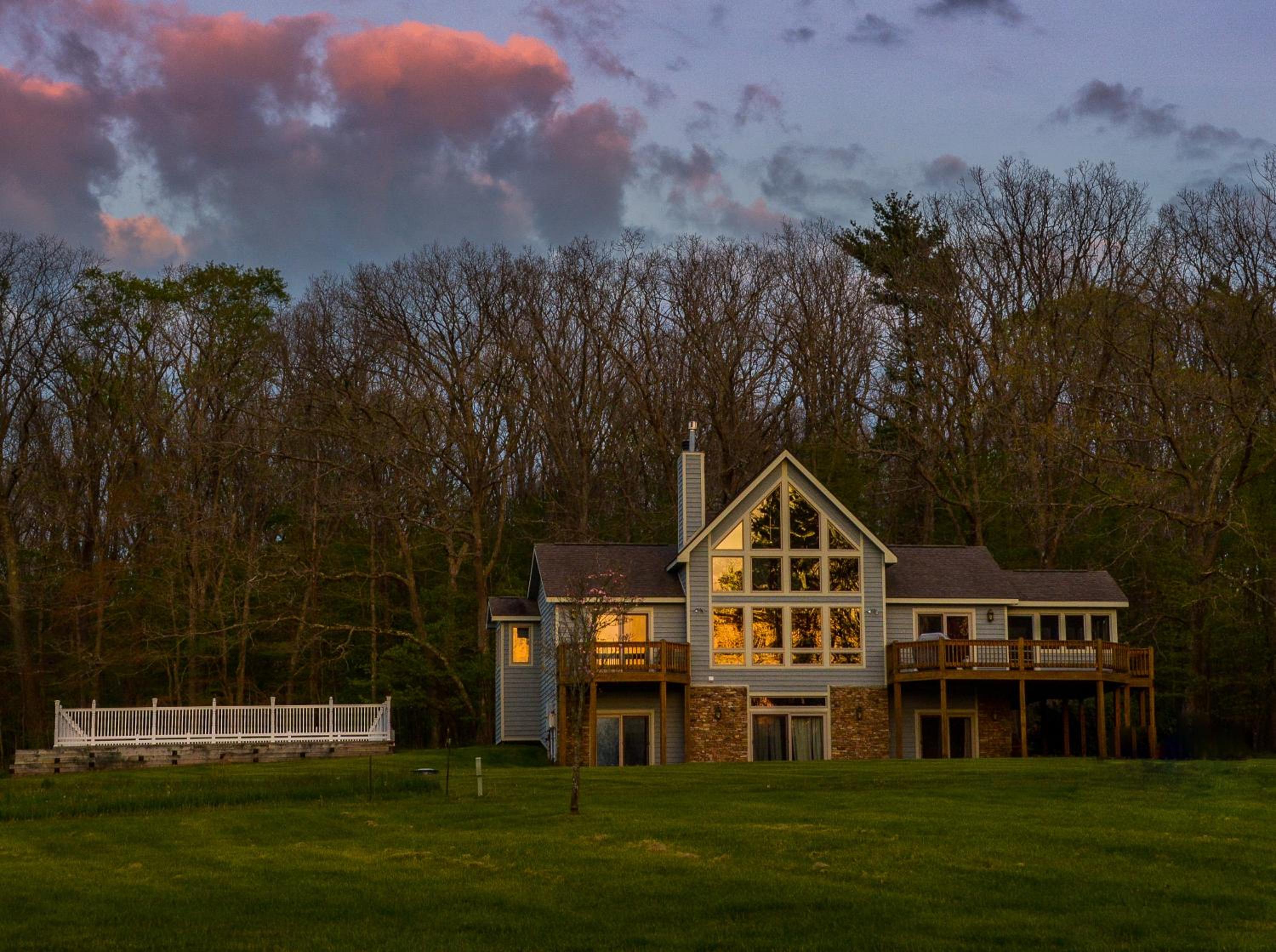 Moonrise Retreat view 3