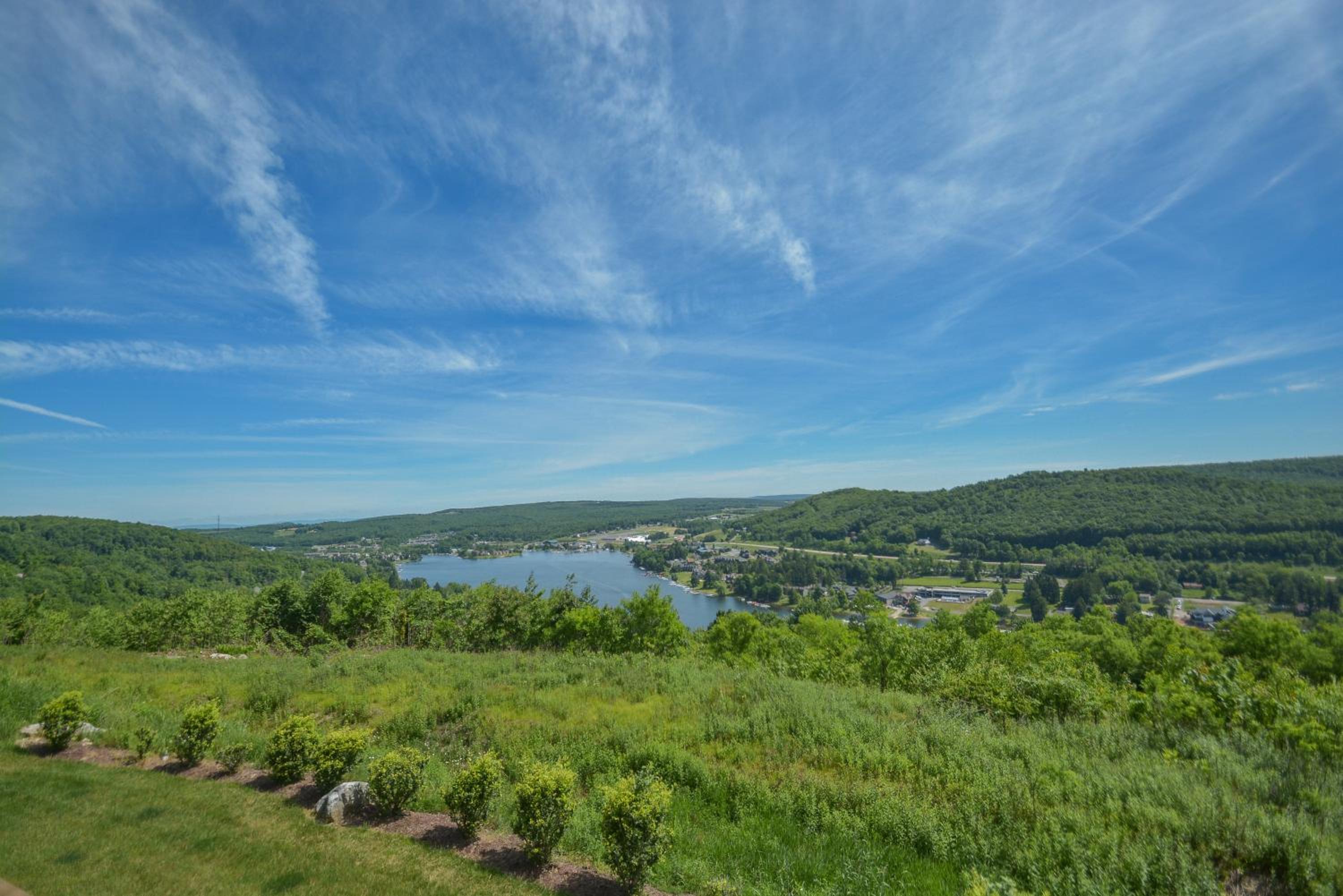 Overlook 1B view 2
