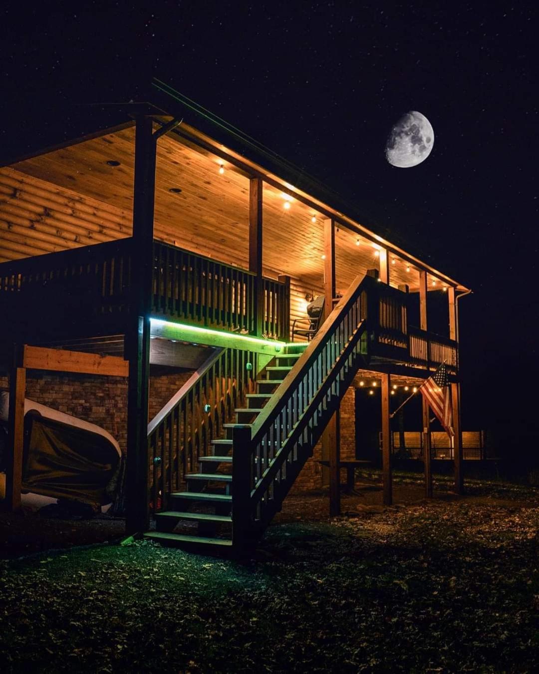 Log Me Inn view 2