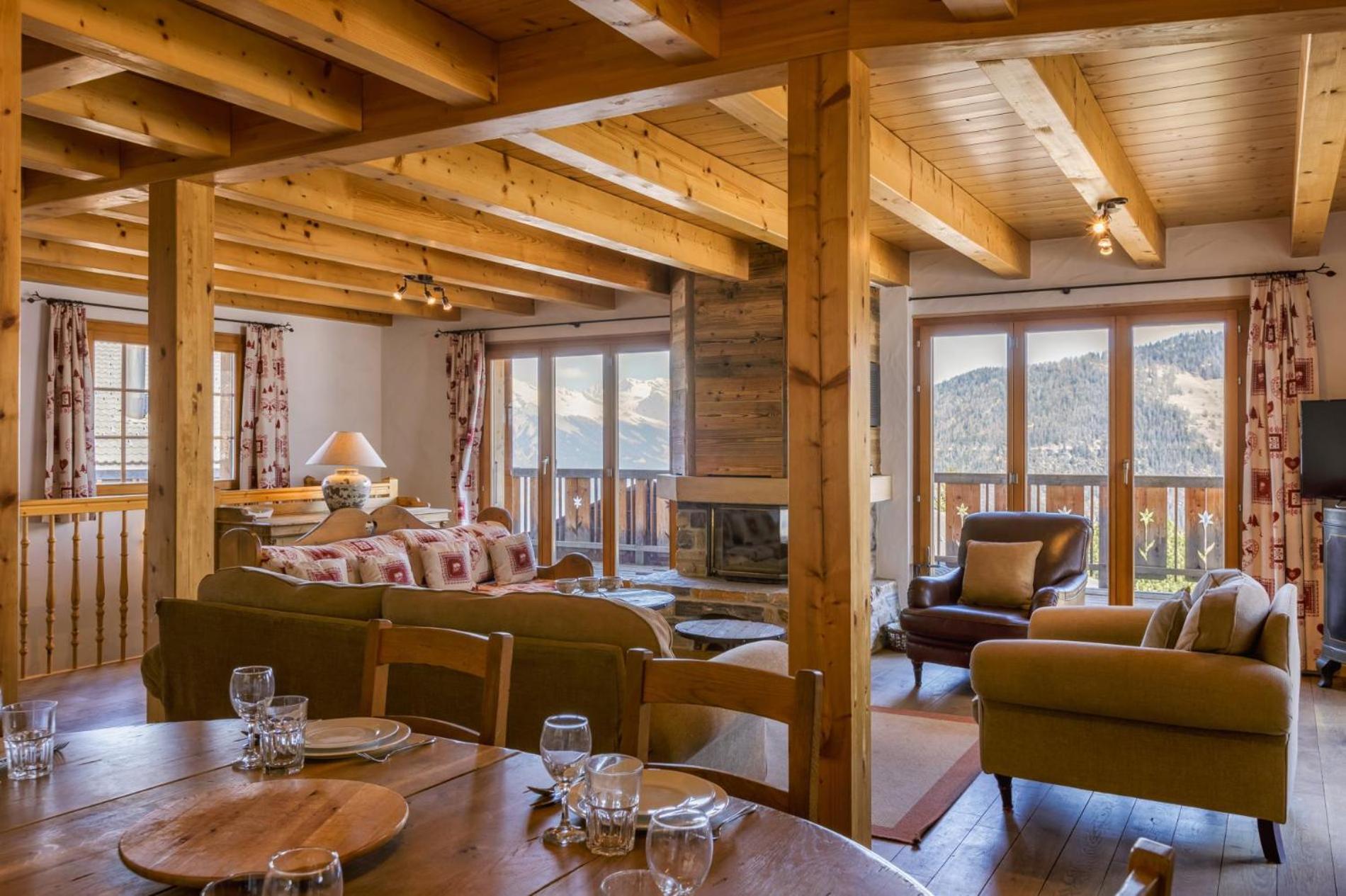 Chalet Coucou Luxury 10 pax Chalet with incredible views and garage