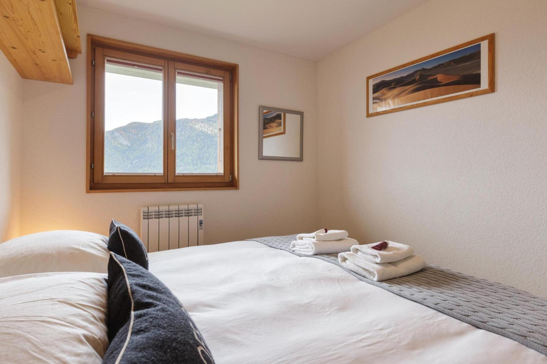 La Taniere - Cozy chalet with incredible views and parking