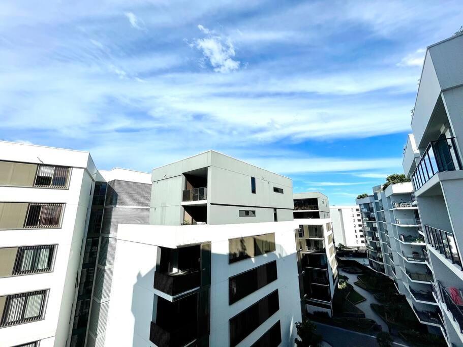SkyPark Oasis Retreat 2Br@ close to Olympicpark