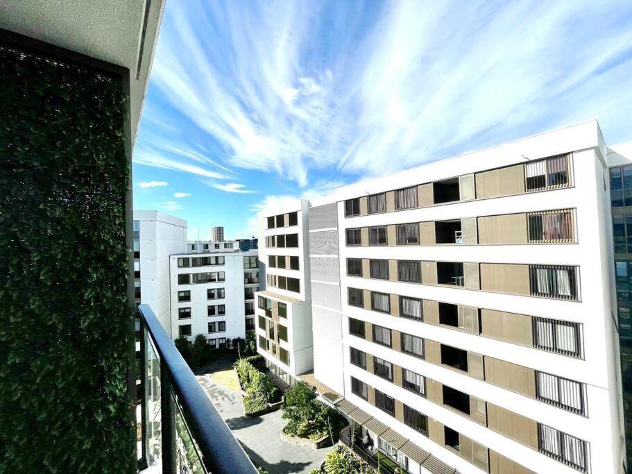 SkyPark Oasis Retreat 2Br@ close to Olympicpark