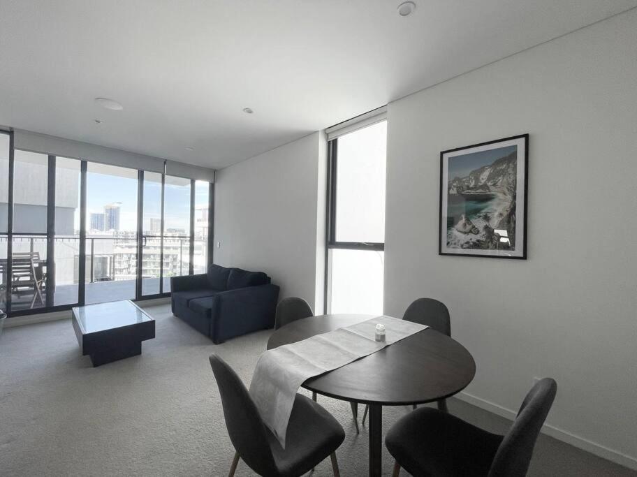 SkyPark Oasis Retreat 2Br@ close to Olympicpark