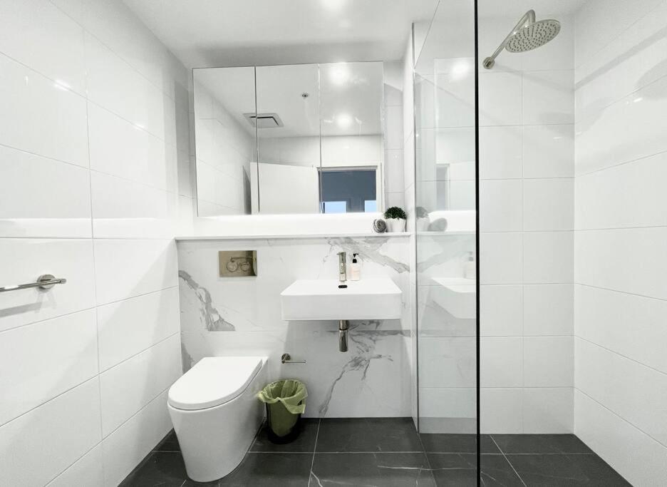 SkyPark Oasis Retreat 2Br@ close to Olympicpark