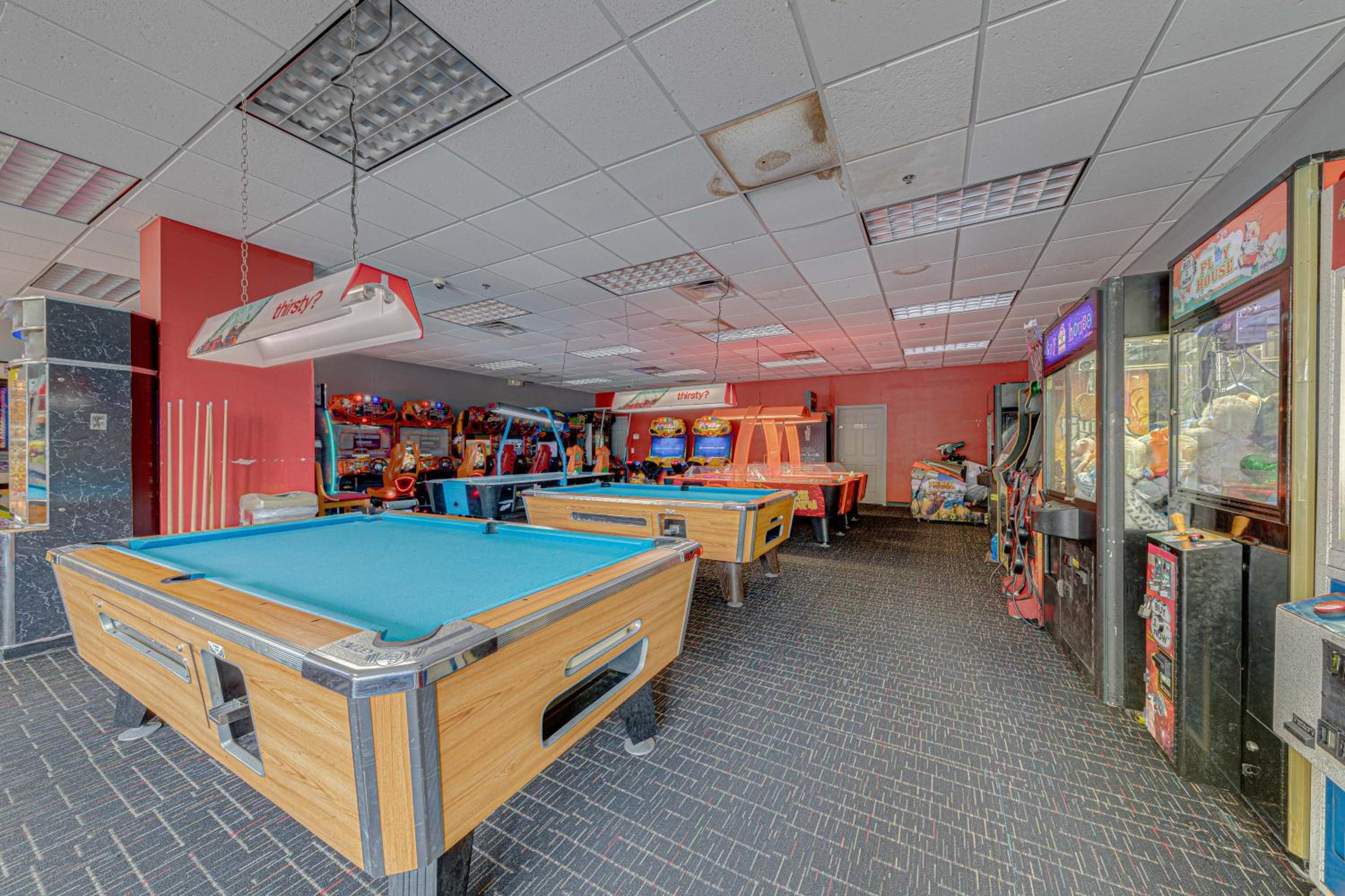 Elegant Condo Retreat Near Disney