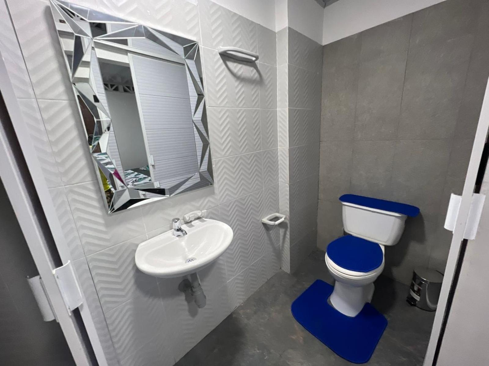 Hostal Queens Deluxe