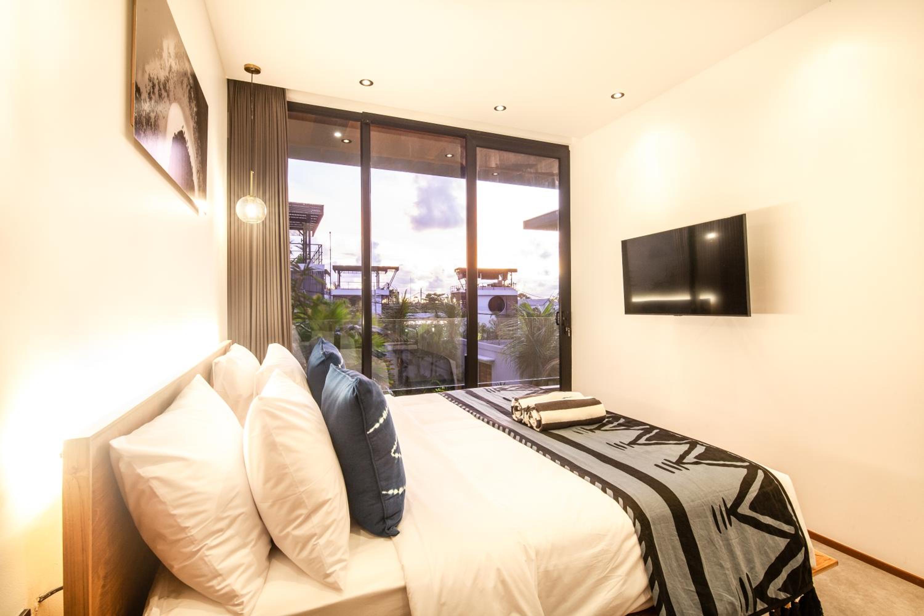 Chic 4BR, 200m to Canggu's Blissful Beach Haven